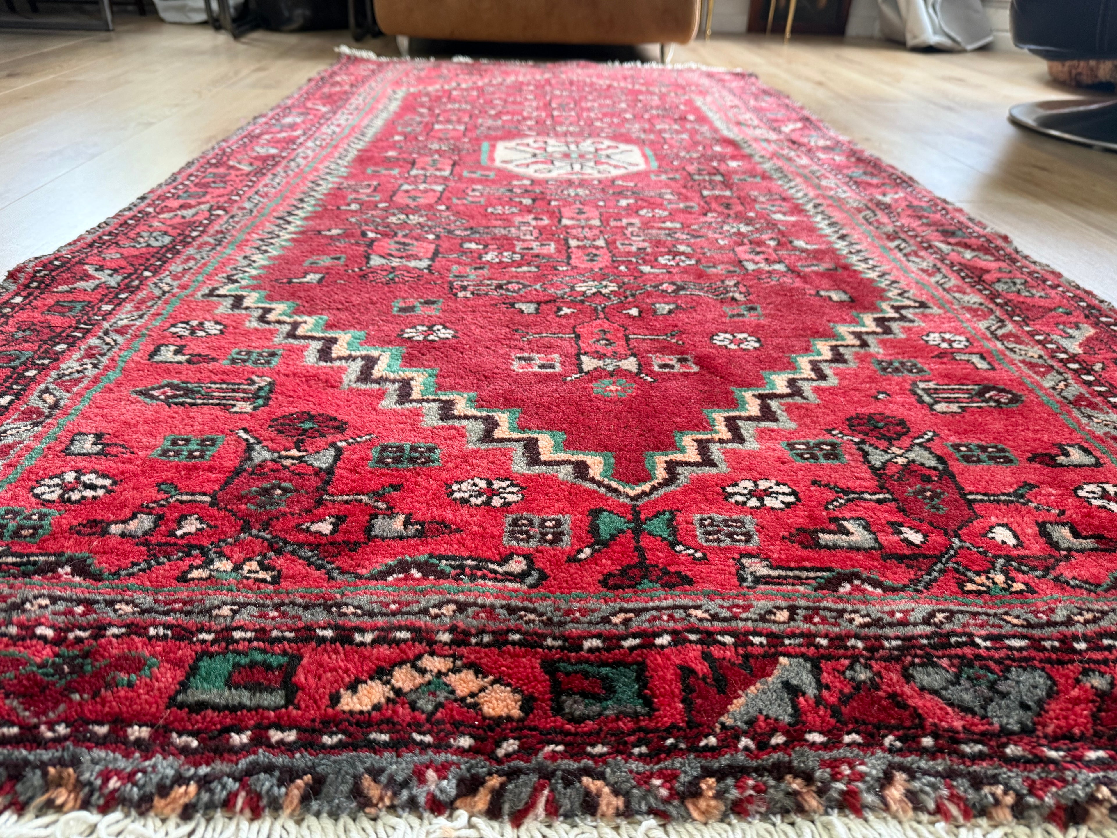 Handgeknoopt vintage tapijt – ca. 208 × 104 cm