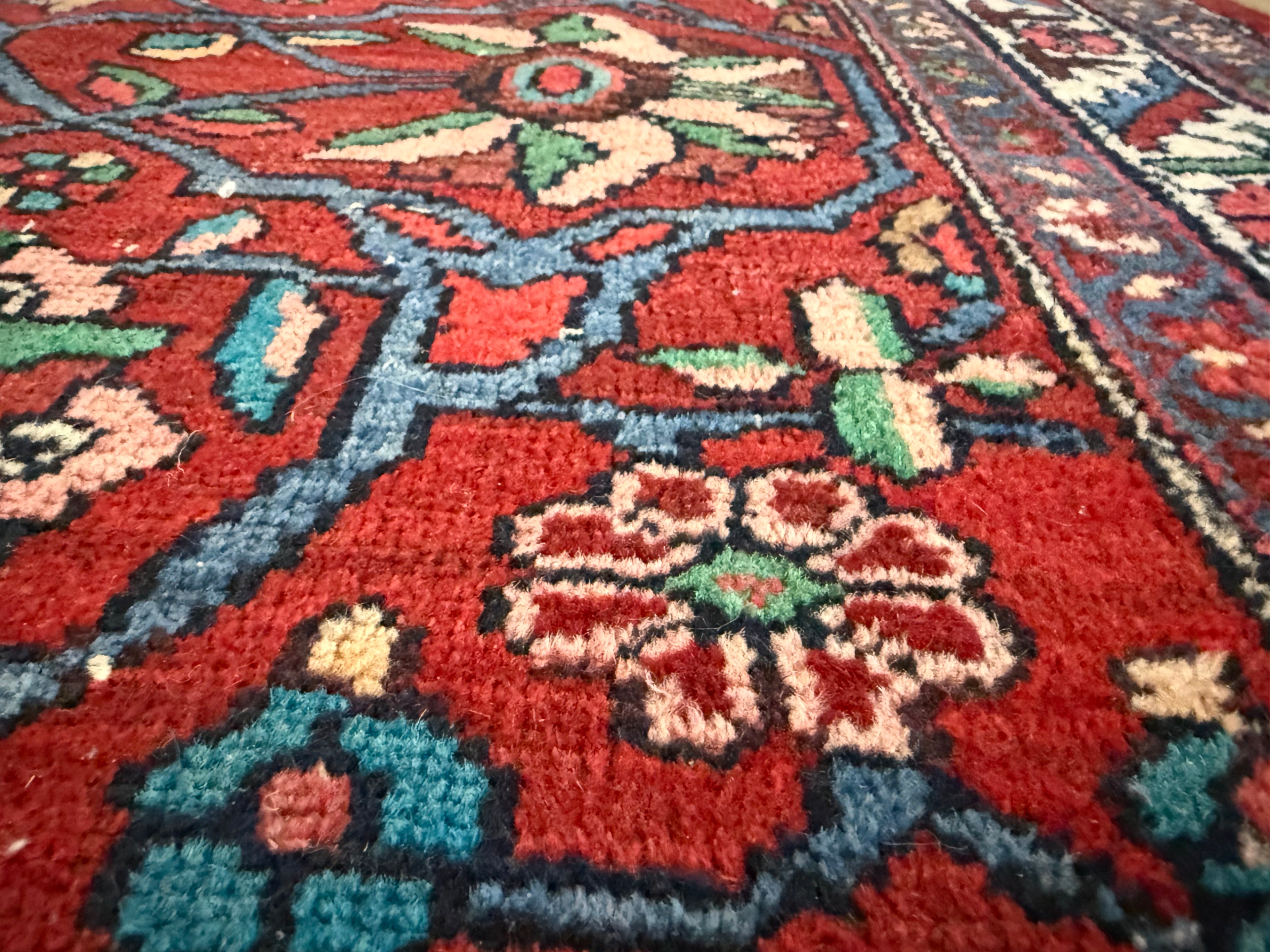 Sleets Vintage handgeknoopt oosters tapijt – 193 × 104 cm