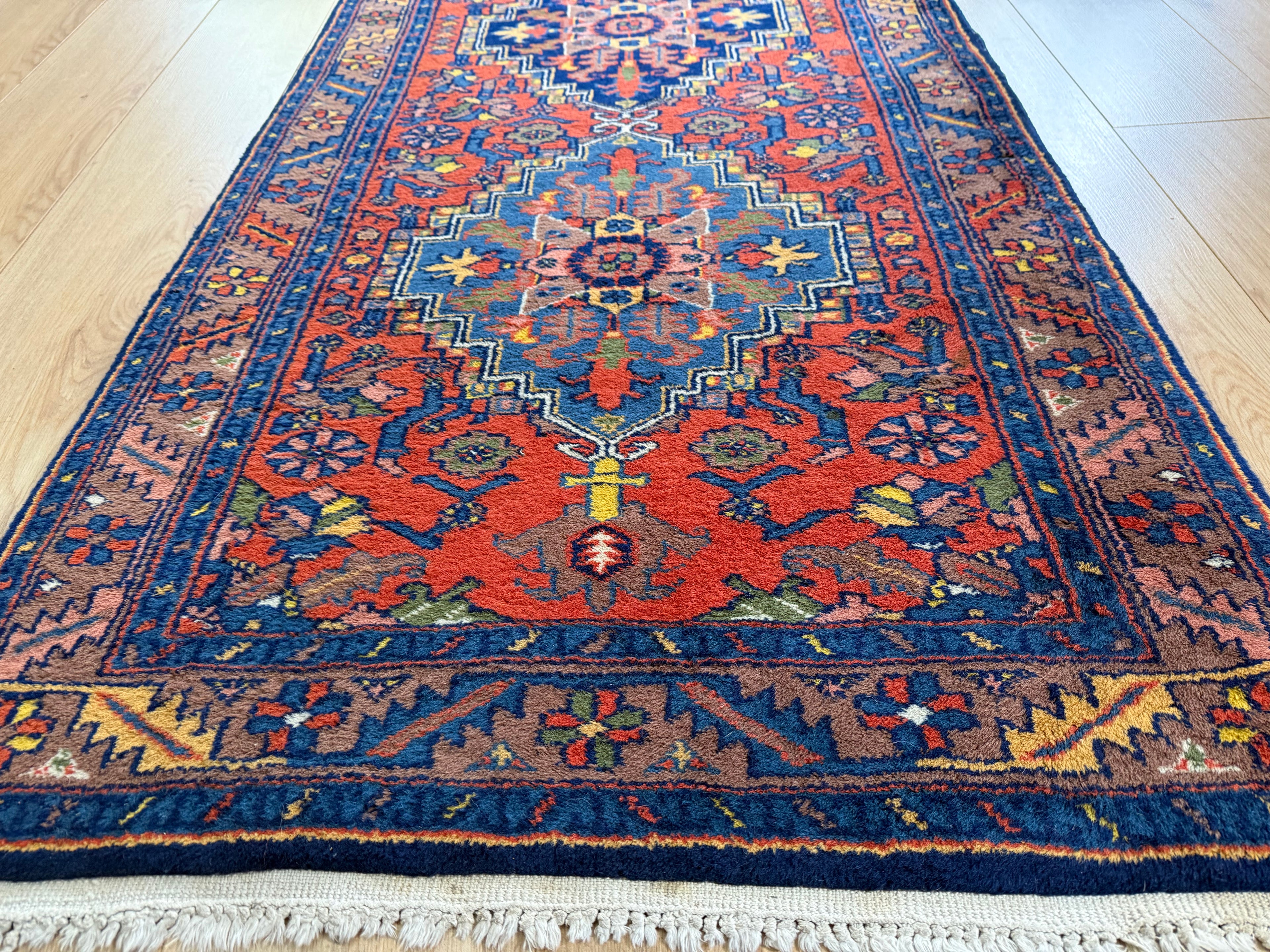 Handgeknoopte wollen loper – ca. 340 × 89 cm