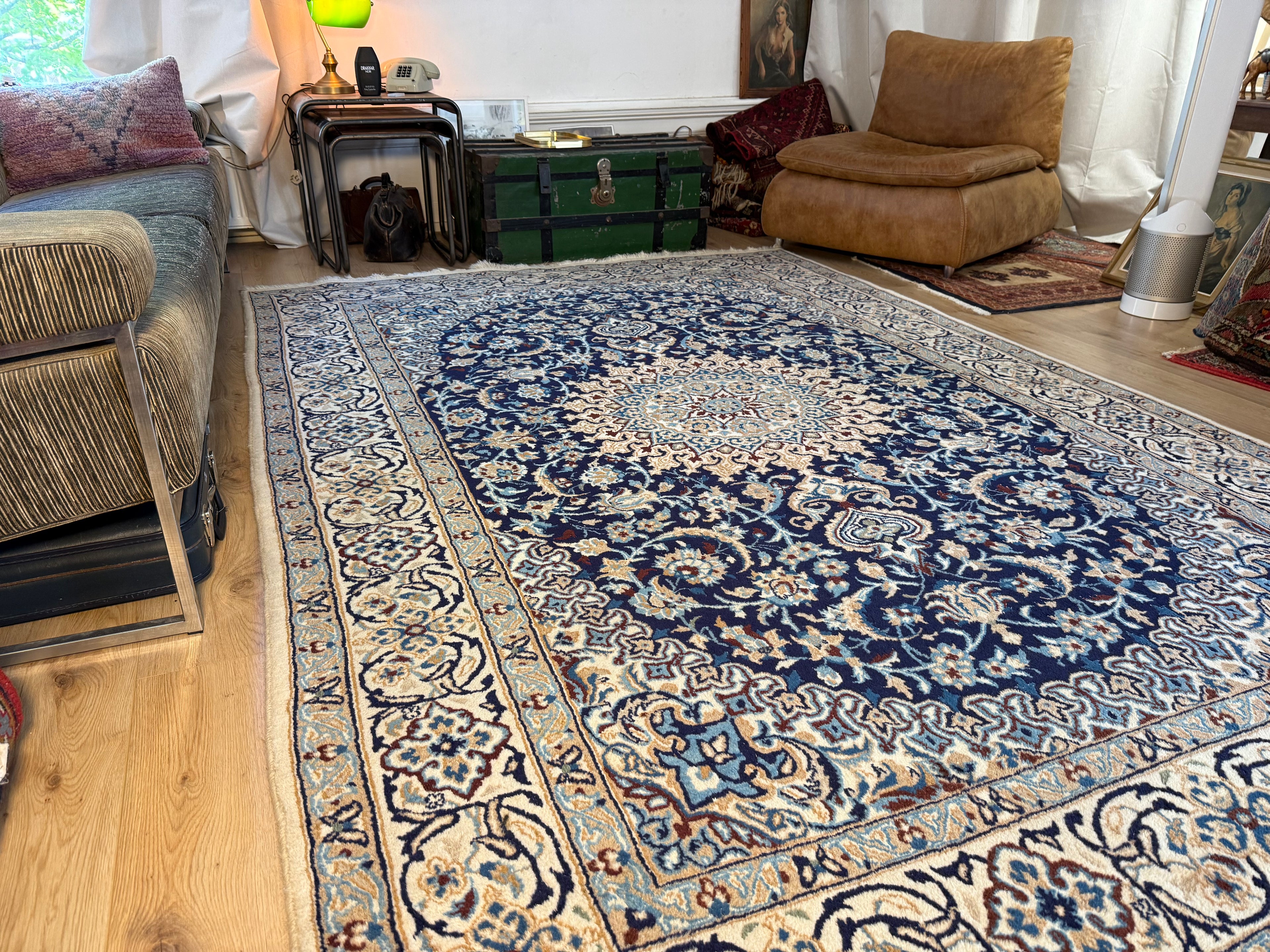 Hand-knotted vintage oriental Nain style carpet – approx. 196 × 300 cm
