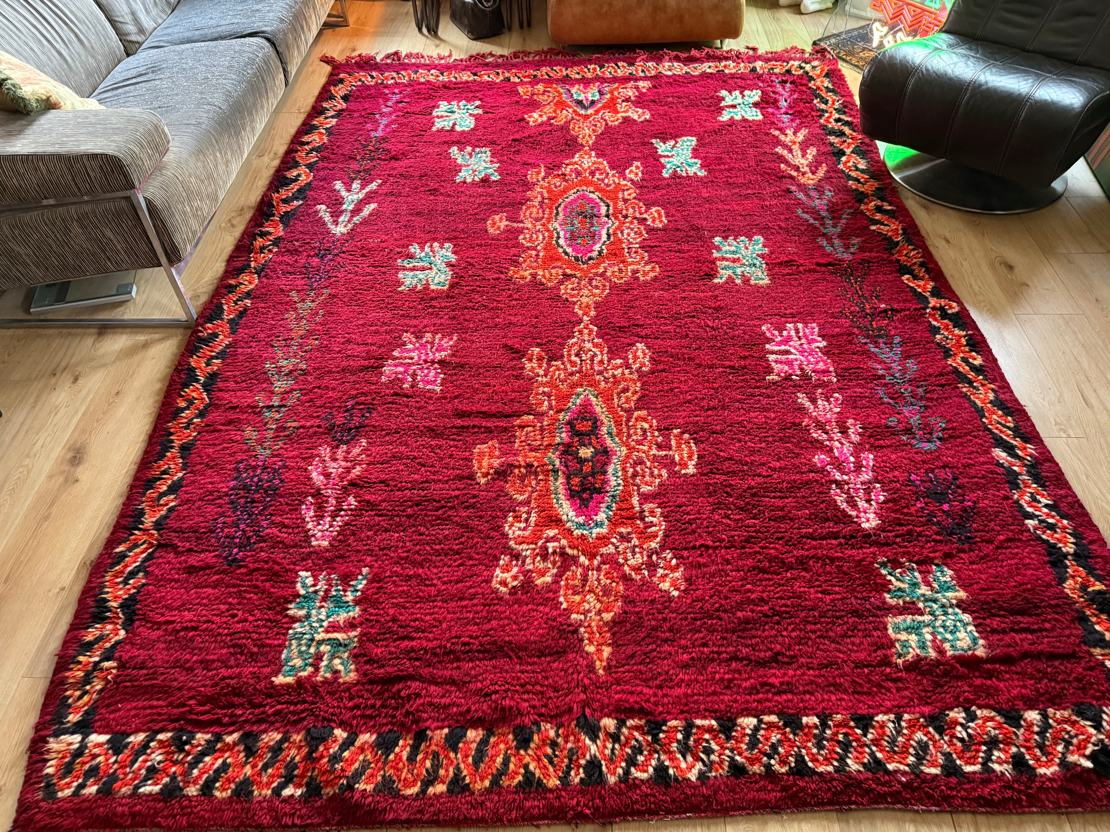 Handgeknoopt vintage Berber tapijt – 315 × 222 cm