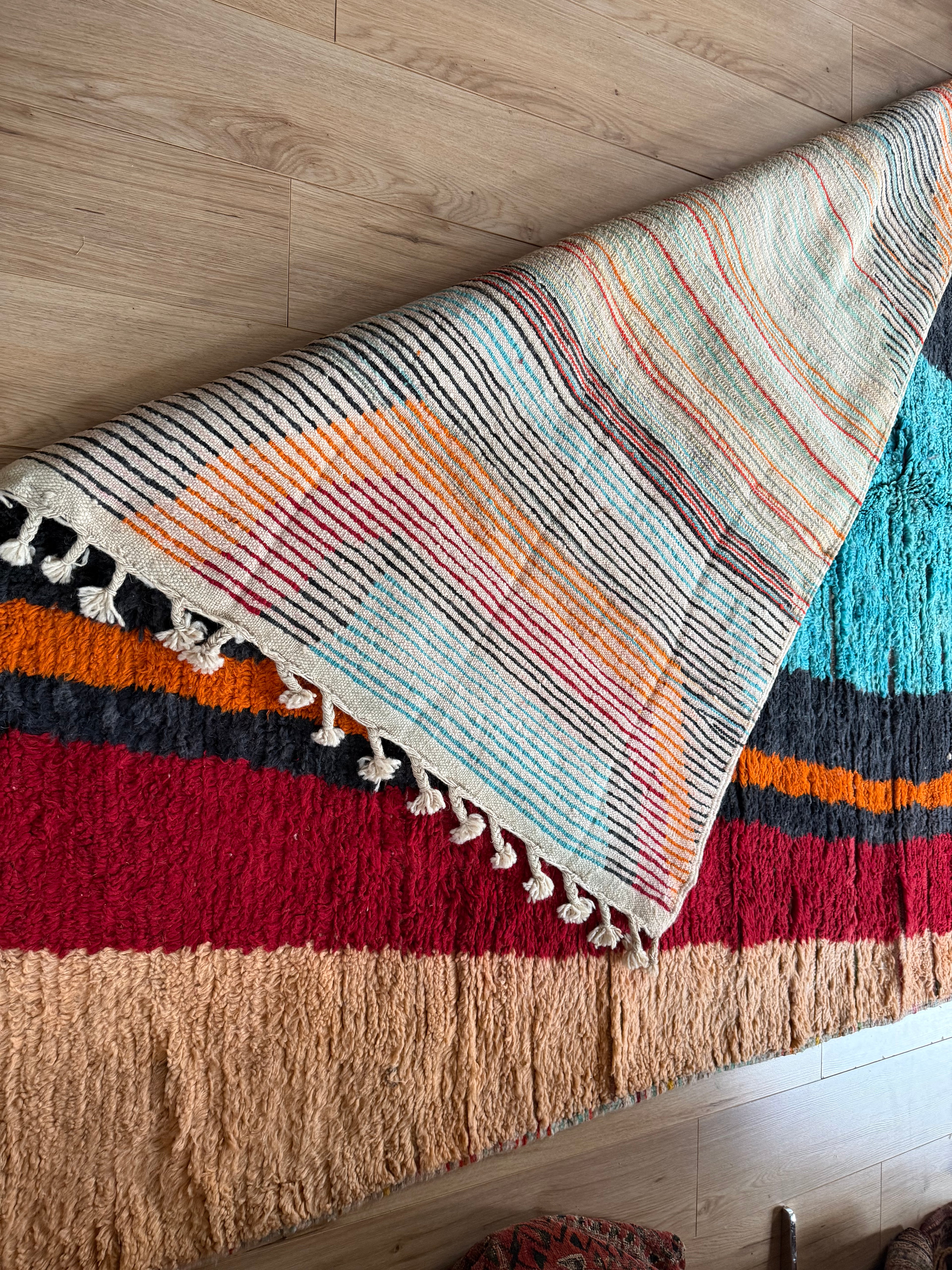 Vintage Moroccan Postmodern Rug 1980s Abstract Design – 332 × 205 cm