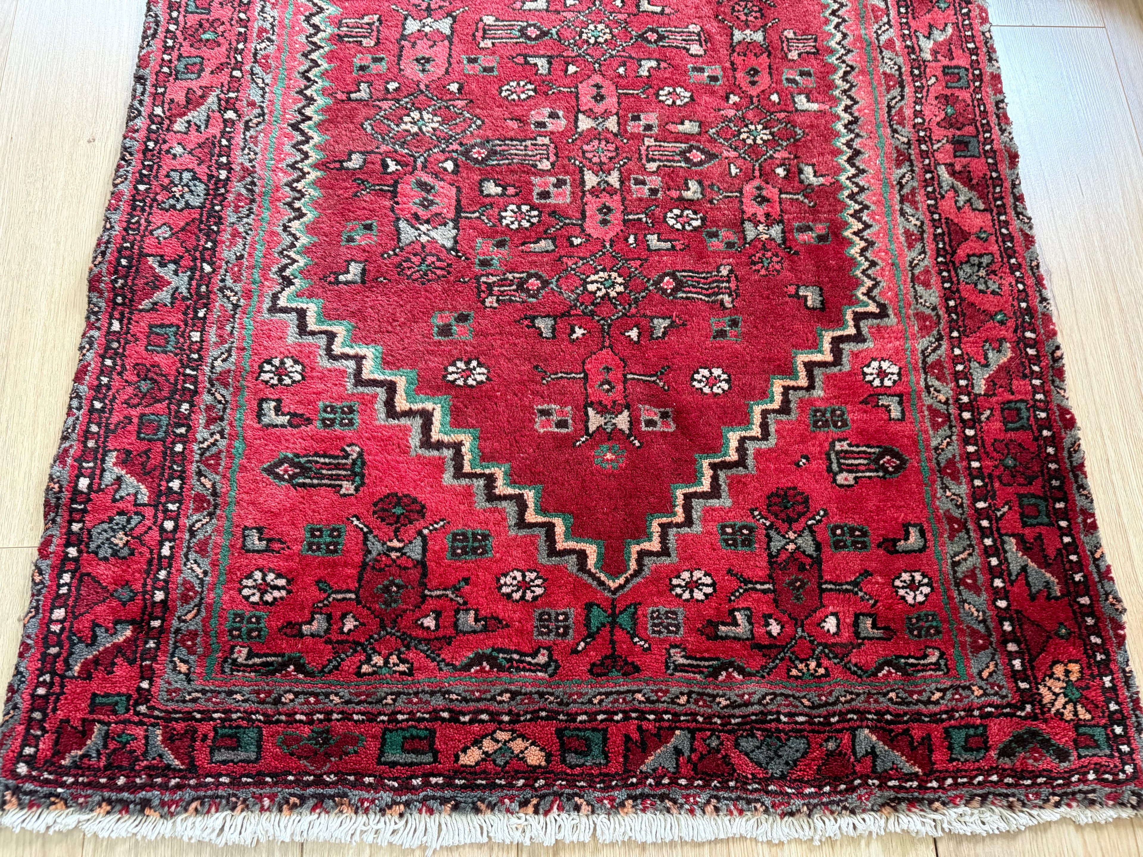 Handgeknoopt vintage tapijt – ca. 208 × 104 cm