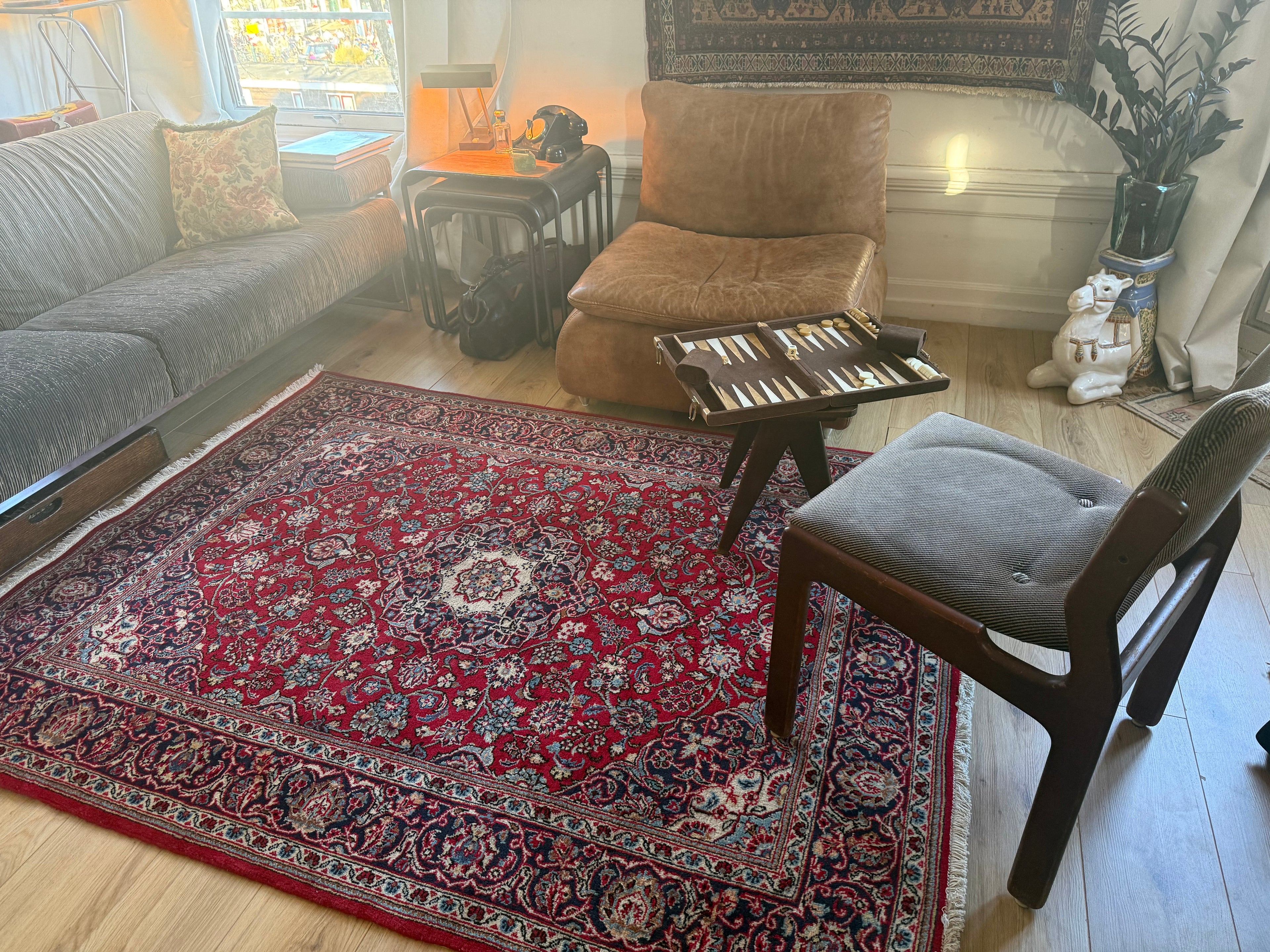 Hand-knotted vintage carpet – 202 × 152 cm