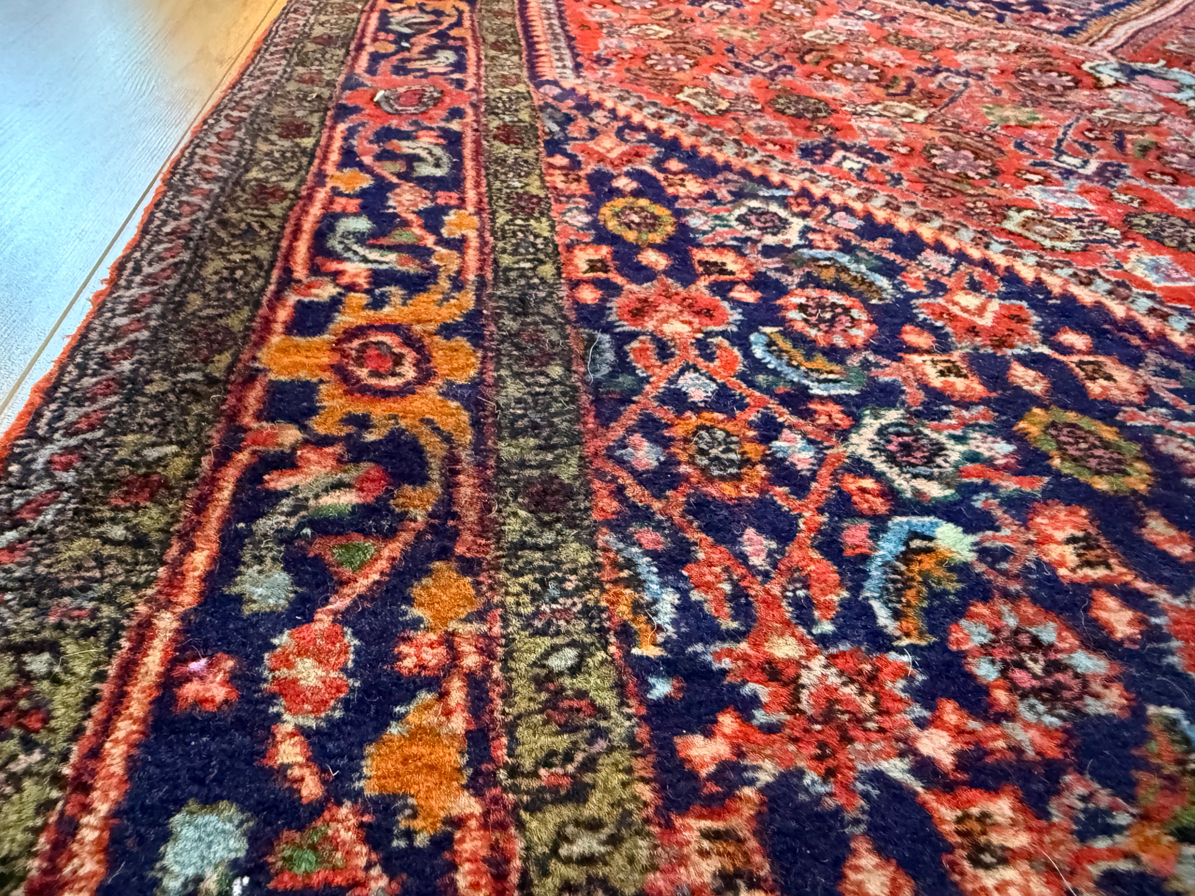 Vintage klassiek handgeknoopt tapijt – ca. 192 × 106 cm