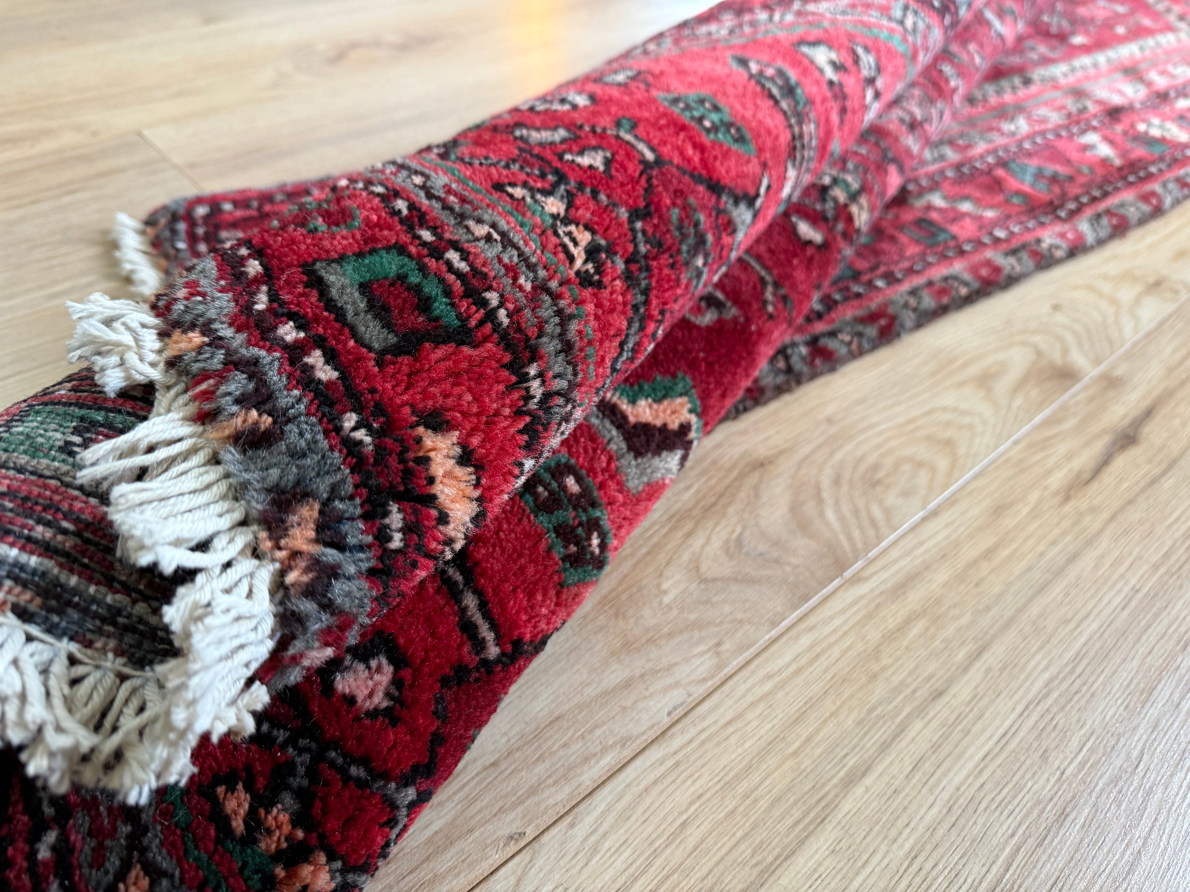 Handgeknoopt vintage tapijt – ca. 208 × 104 cm