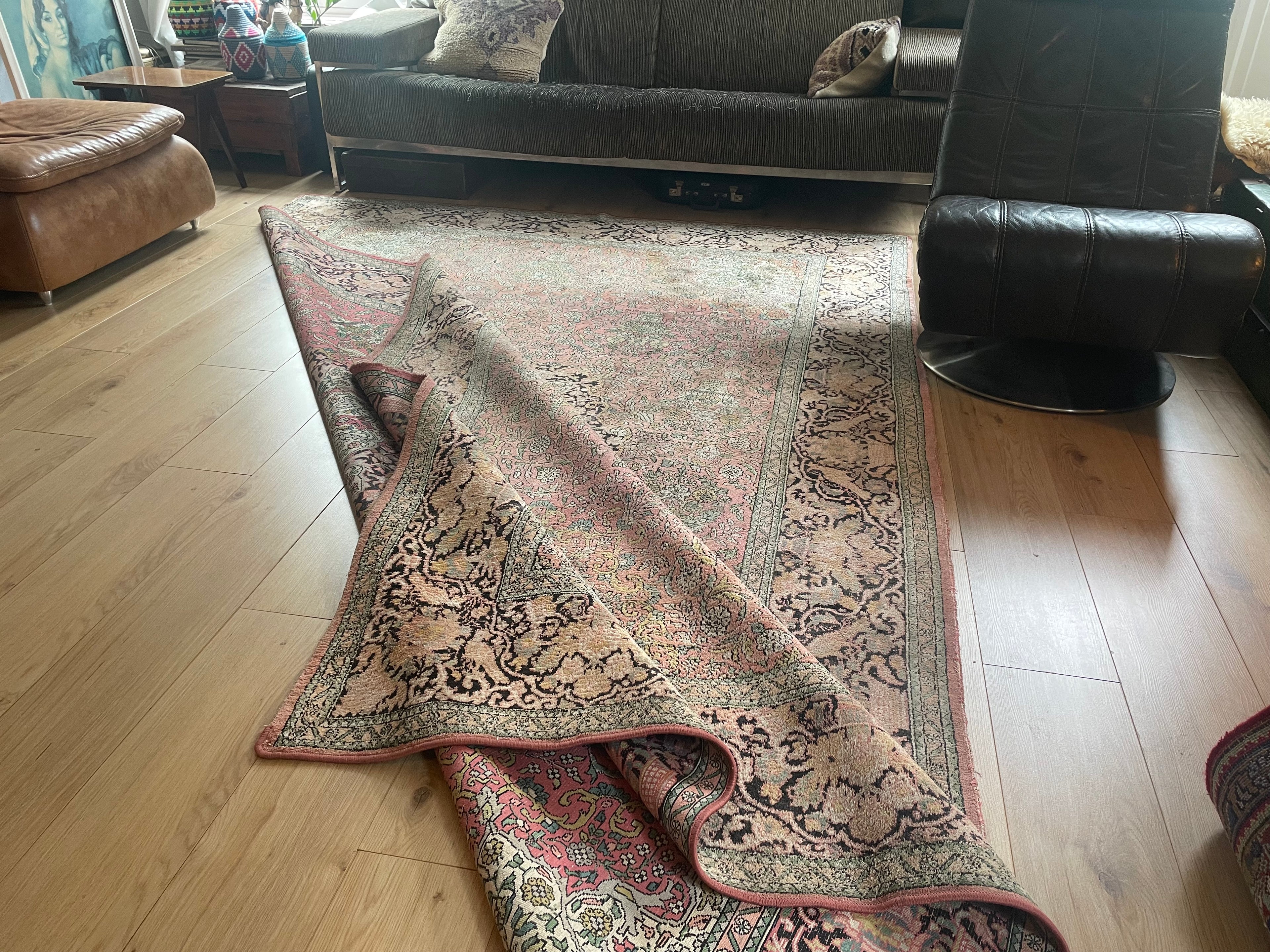 Hand-knotted vintage Kashmir carpet – approx. 325 × 216 cm