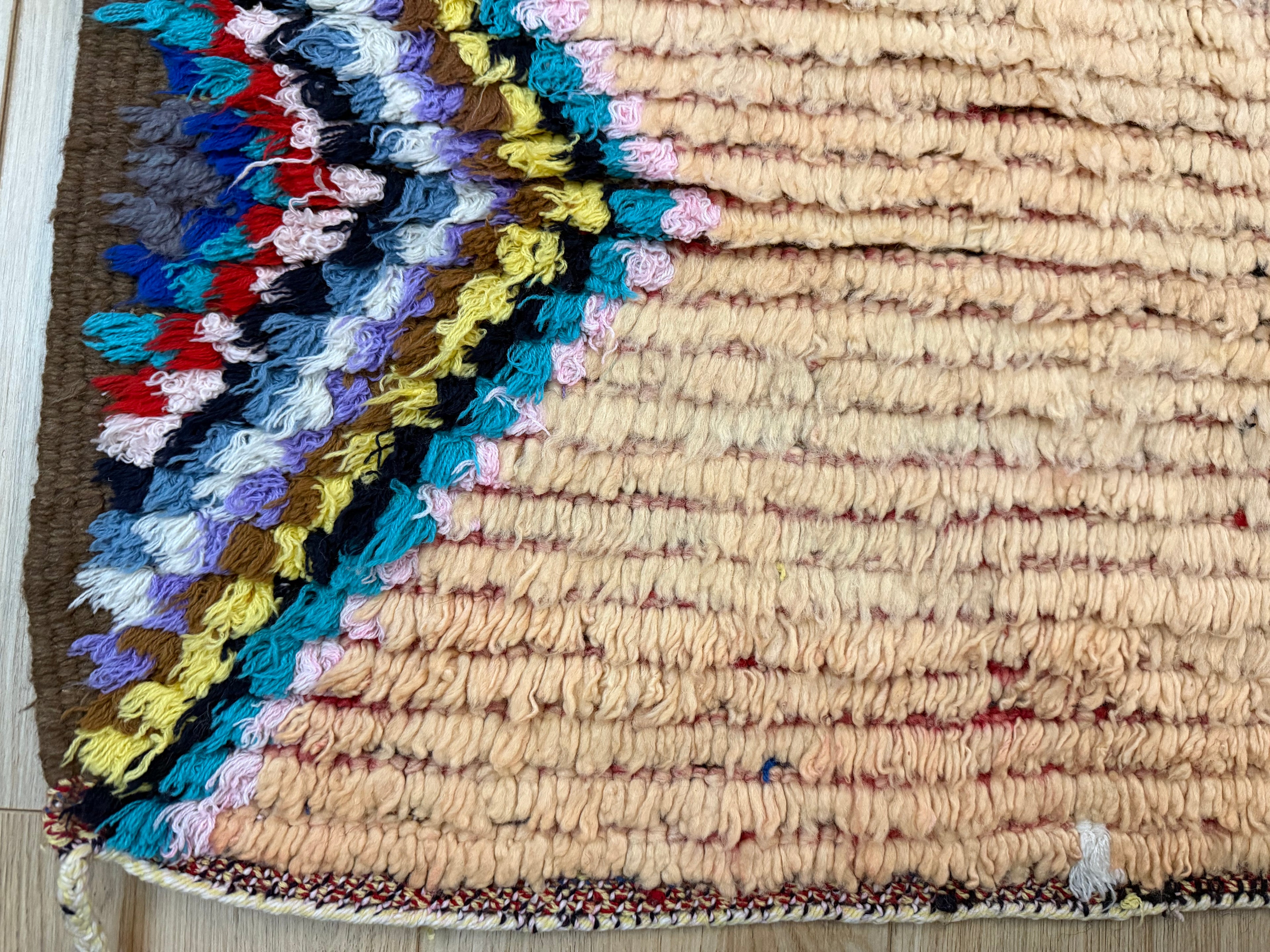 Vintage handgeknoopt Marokkaans tapijt – 370 × 204 cm