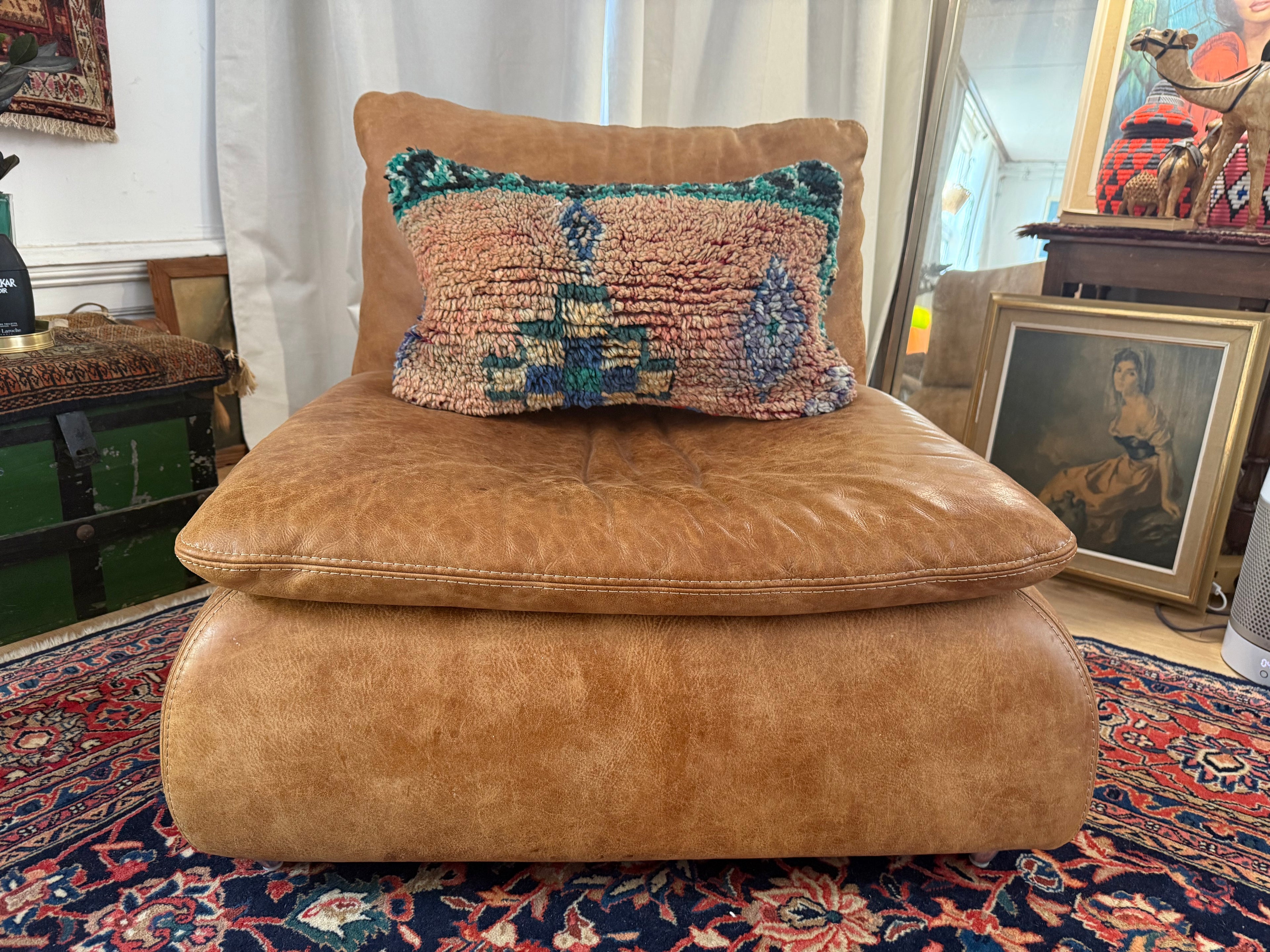 Handgemaakt kussen van een vintage Marokkaans tapijt – ca.60 × 40 cm