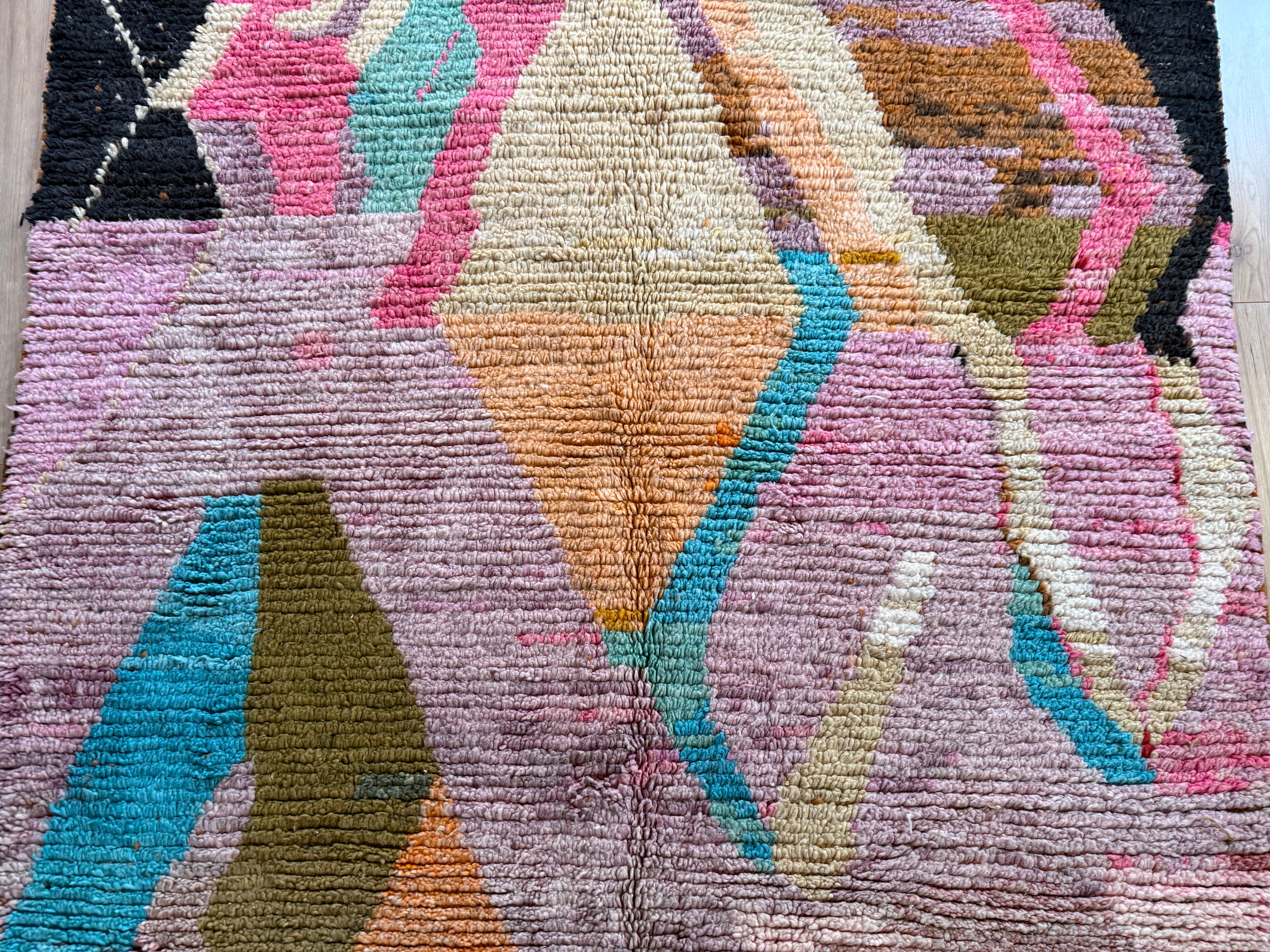 Marokkaans vintage Berber tapijt met zachte pasteltinten – 288 × 170 cm