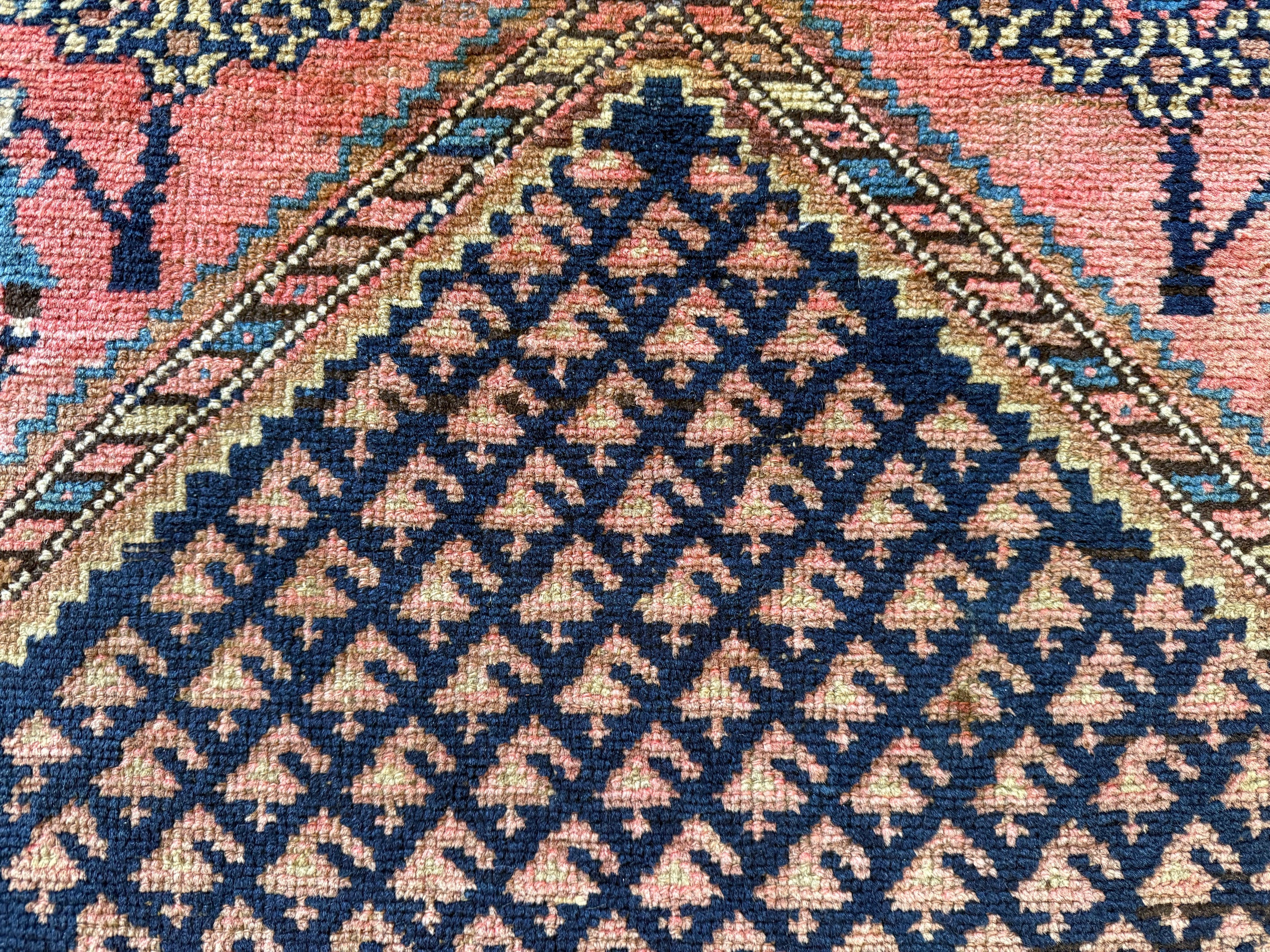 Handgeknoopt vintage ossters tapijt – Malayer-stijl – ca. 210 × 116 cm