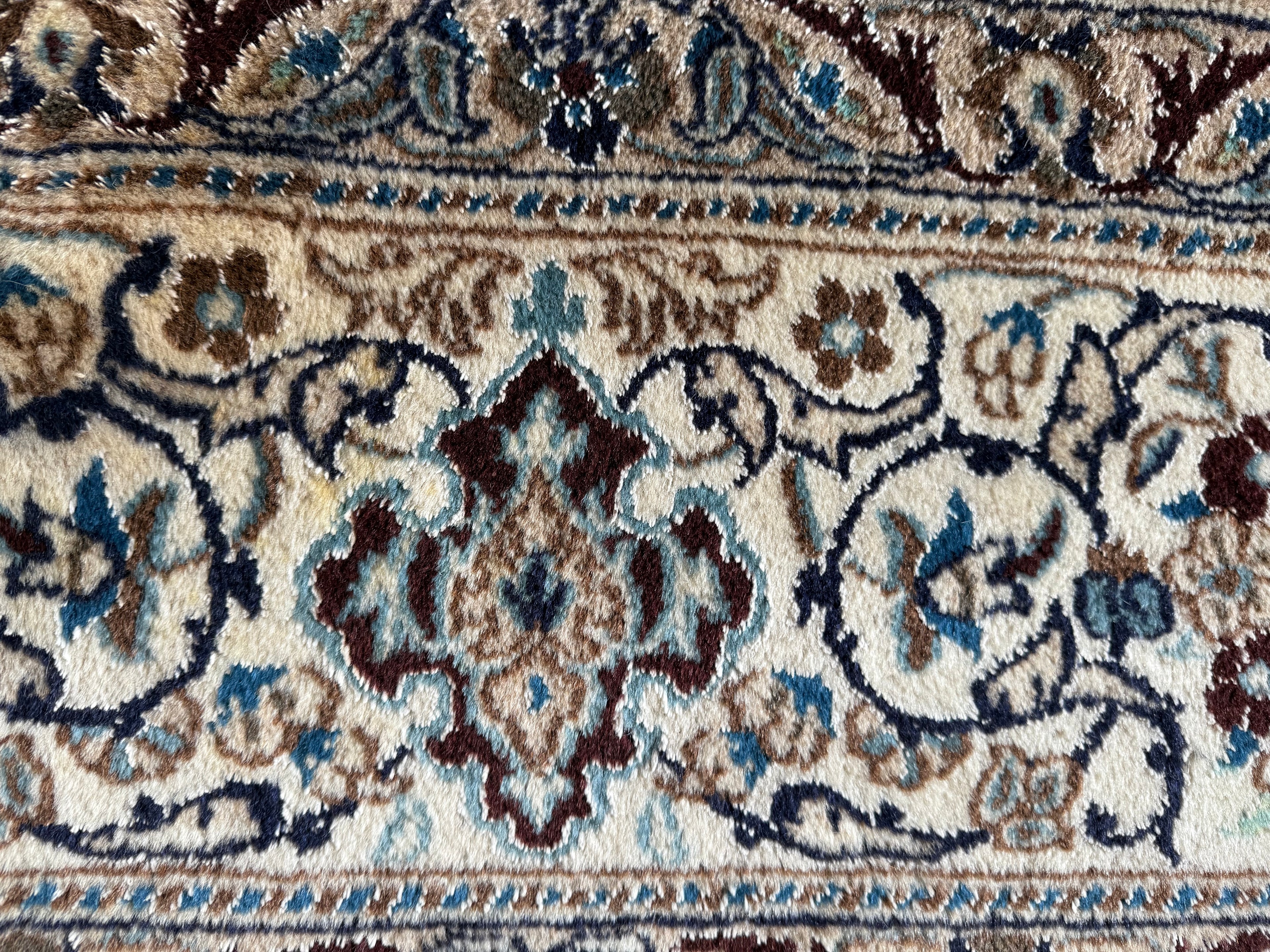 Hand-knotted vintage oriental Nain rug – approx. 245 × 345 cm