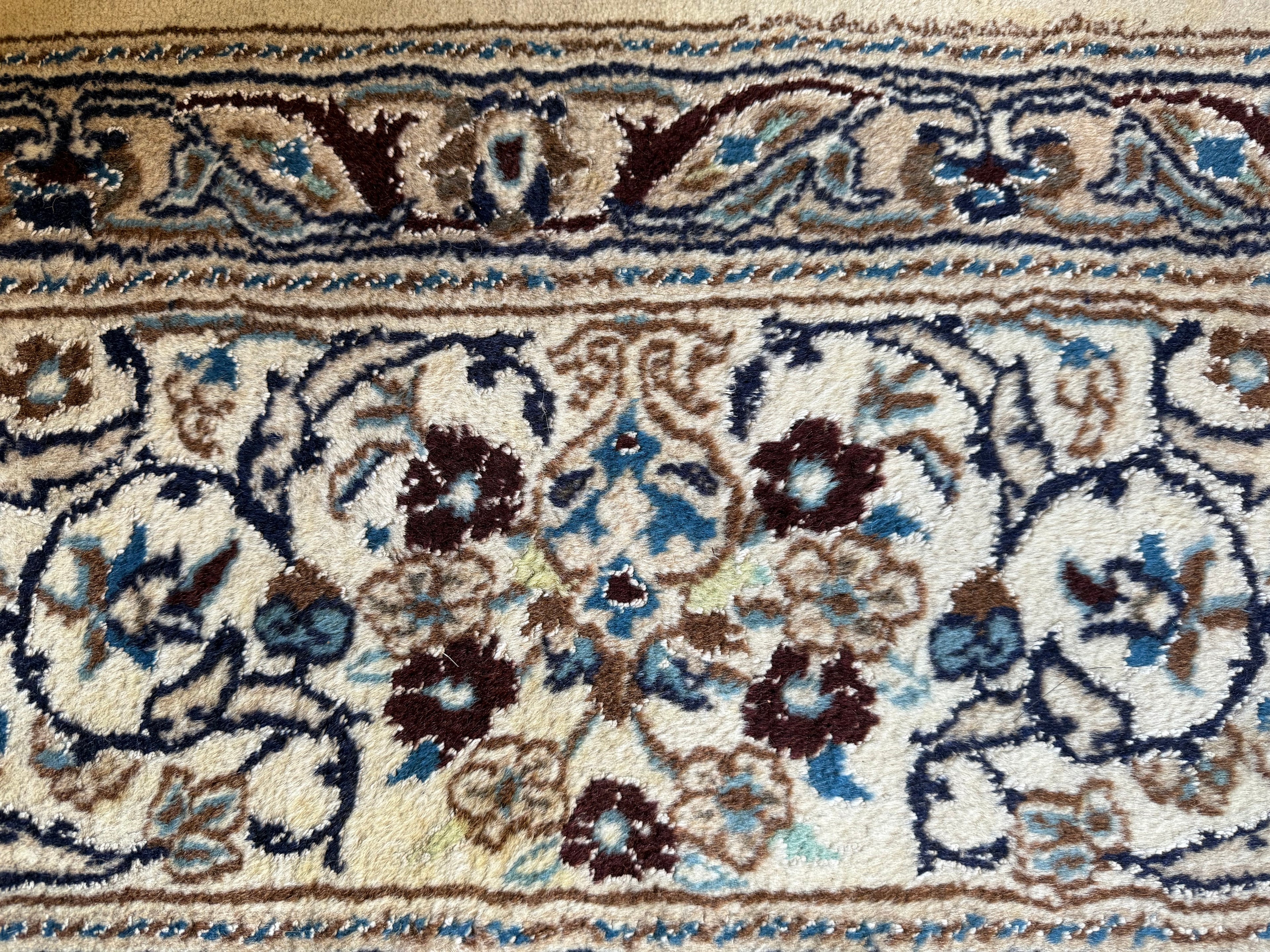 Hand-knotted vintage oriental Nain rug – approx. 245 × 345 cm