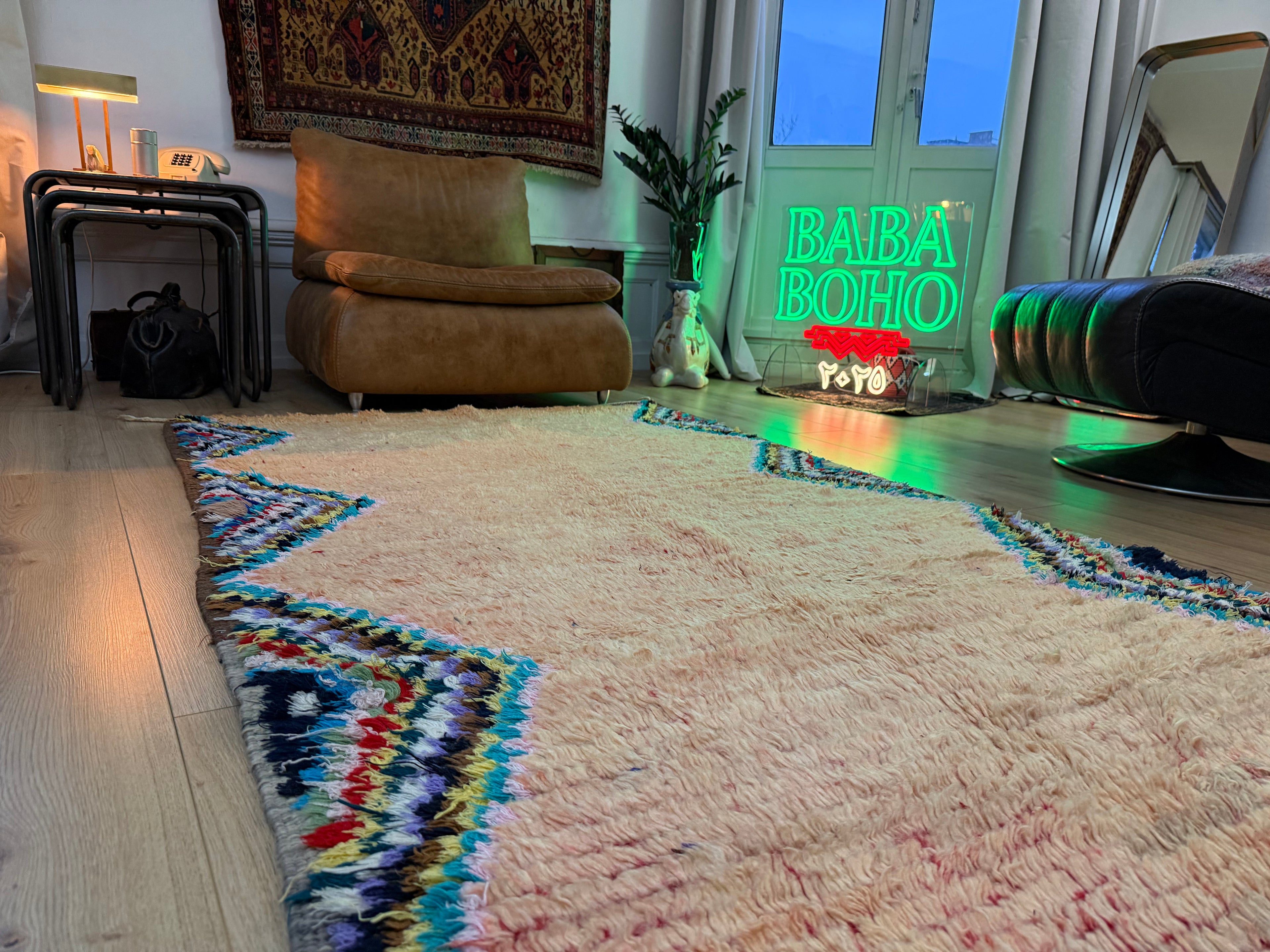 Vintage handgeknoopt Marokkaans tapijt – 370 × 204 cm