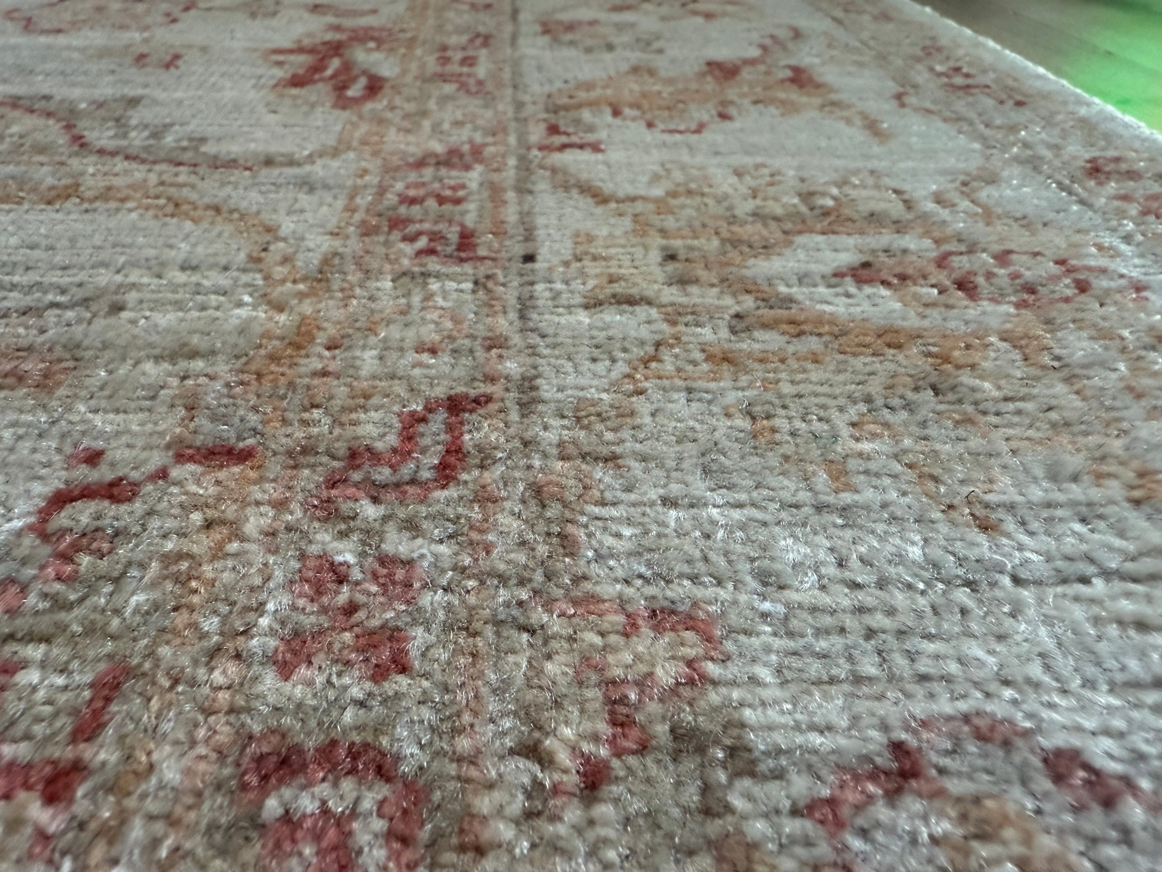 Handgeknoopt vintage tapijt – zand & oudroze | Ziegler-stijl, 188 × 127 cm