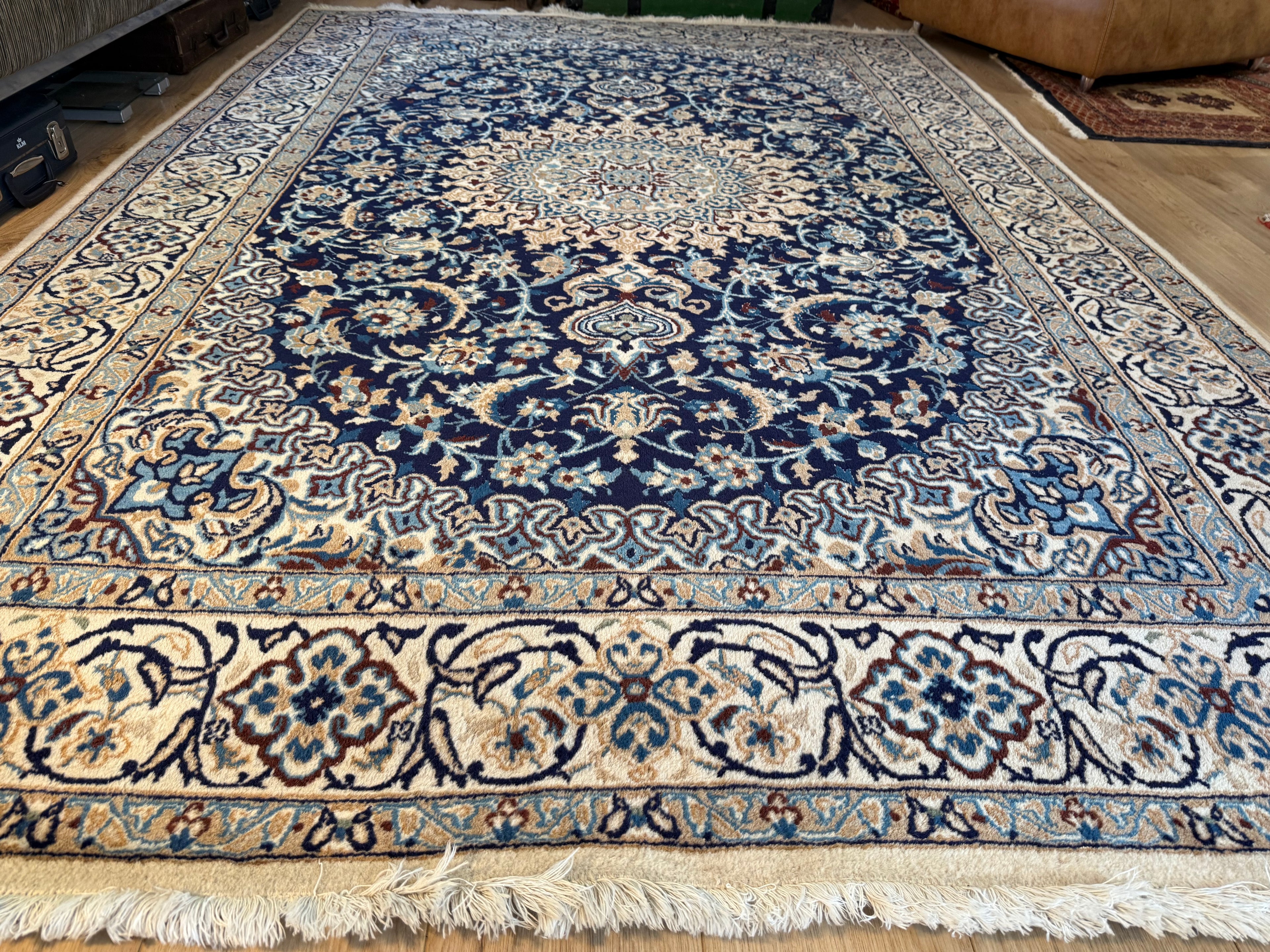 Hand-knotted vintage oriental Nain style carpet – approx. 196 × 300 cm