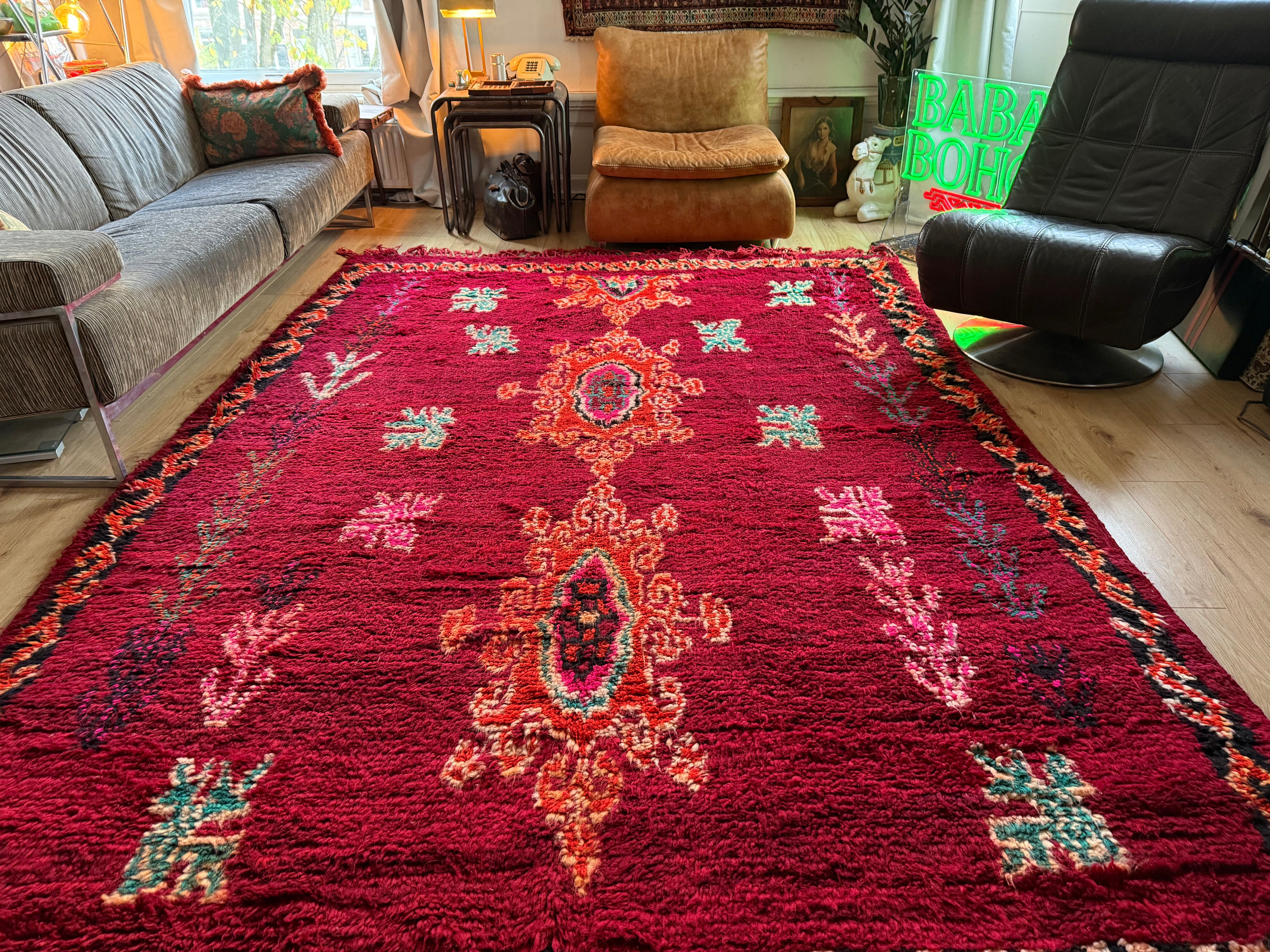 Handgeknoopt vintage Berber tapijt – 315 × 222 cm