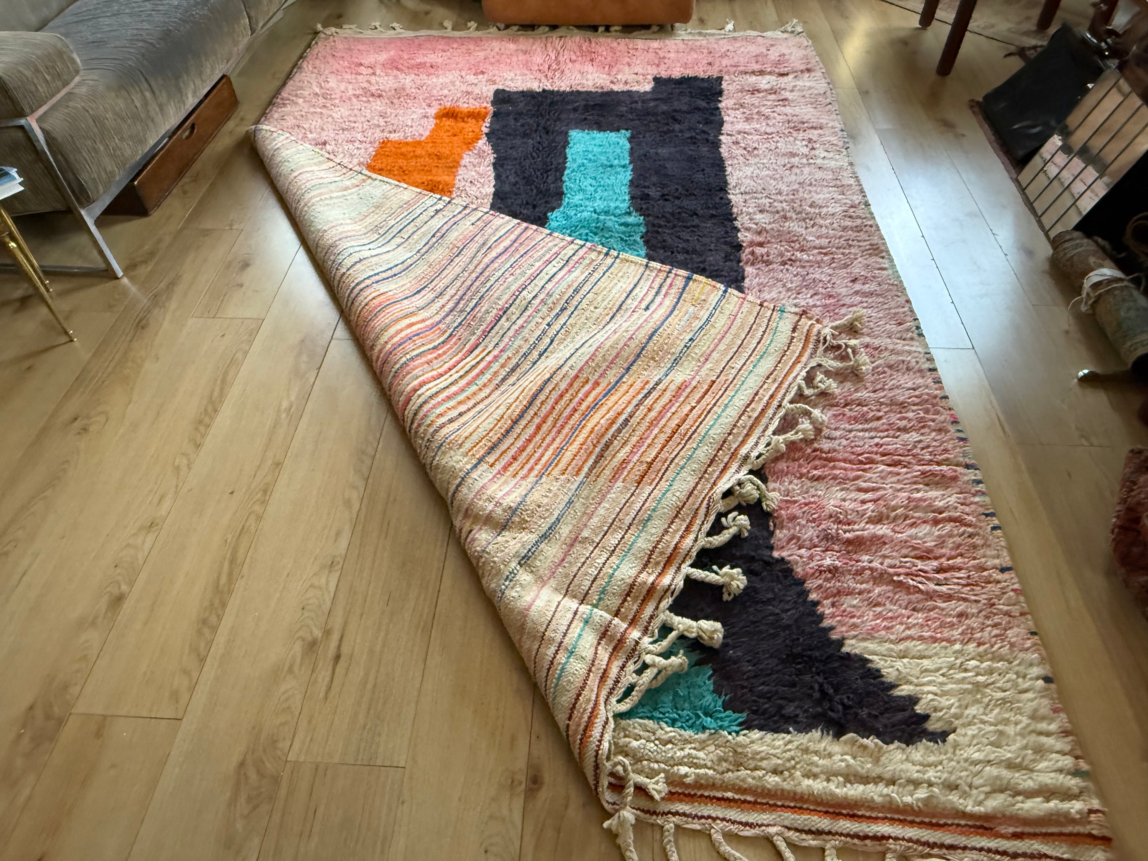 Tapete Vintage de Design Pós-Moderno – Feito à Mão no Marrocos – 320 × 201 cm