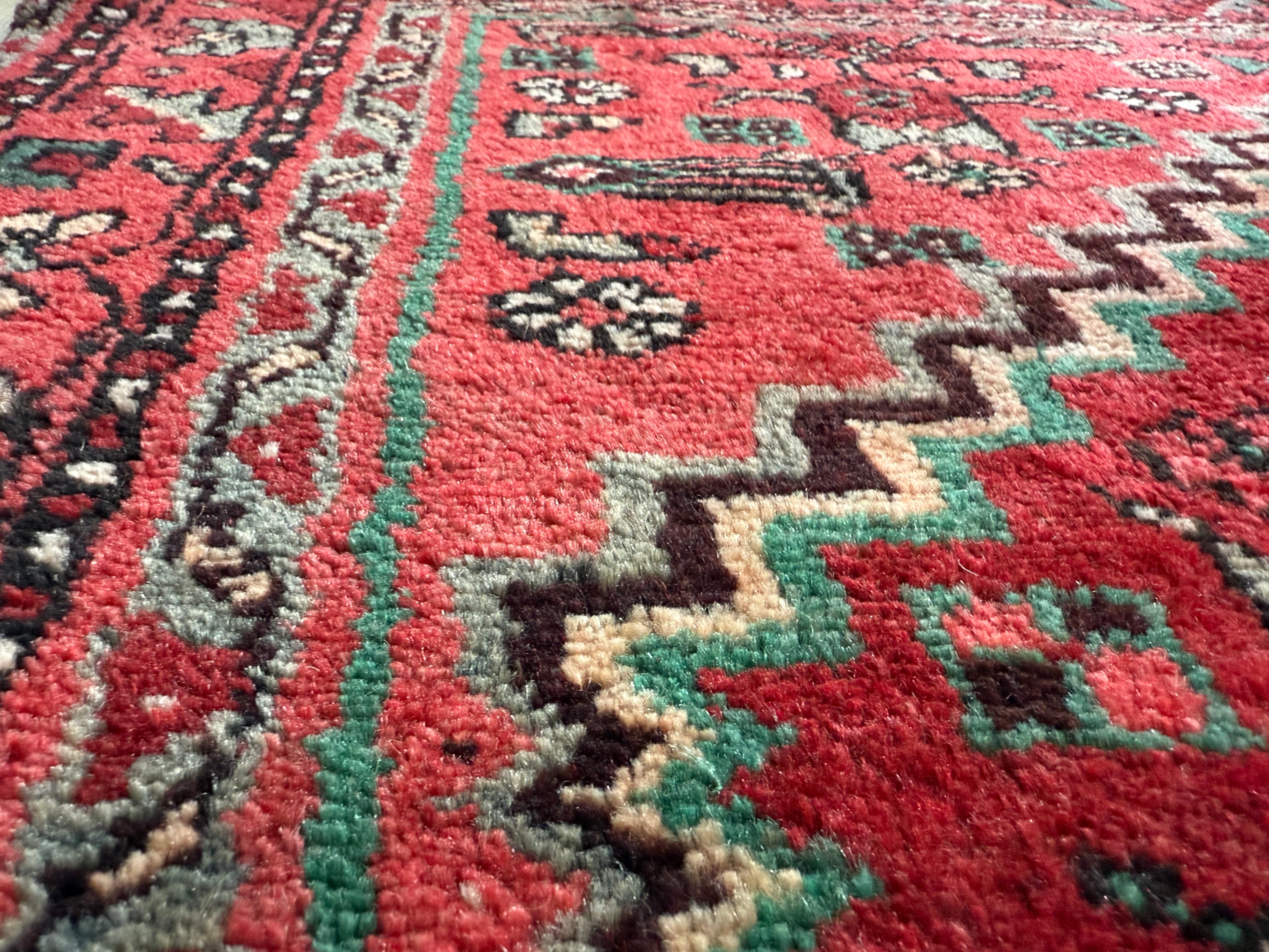 Handgeknoopt vintage tapijt – ca. 208 × 104 cm