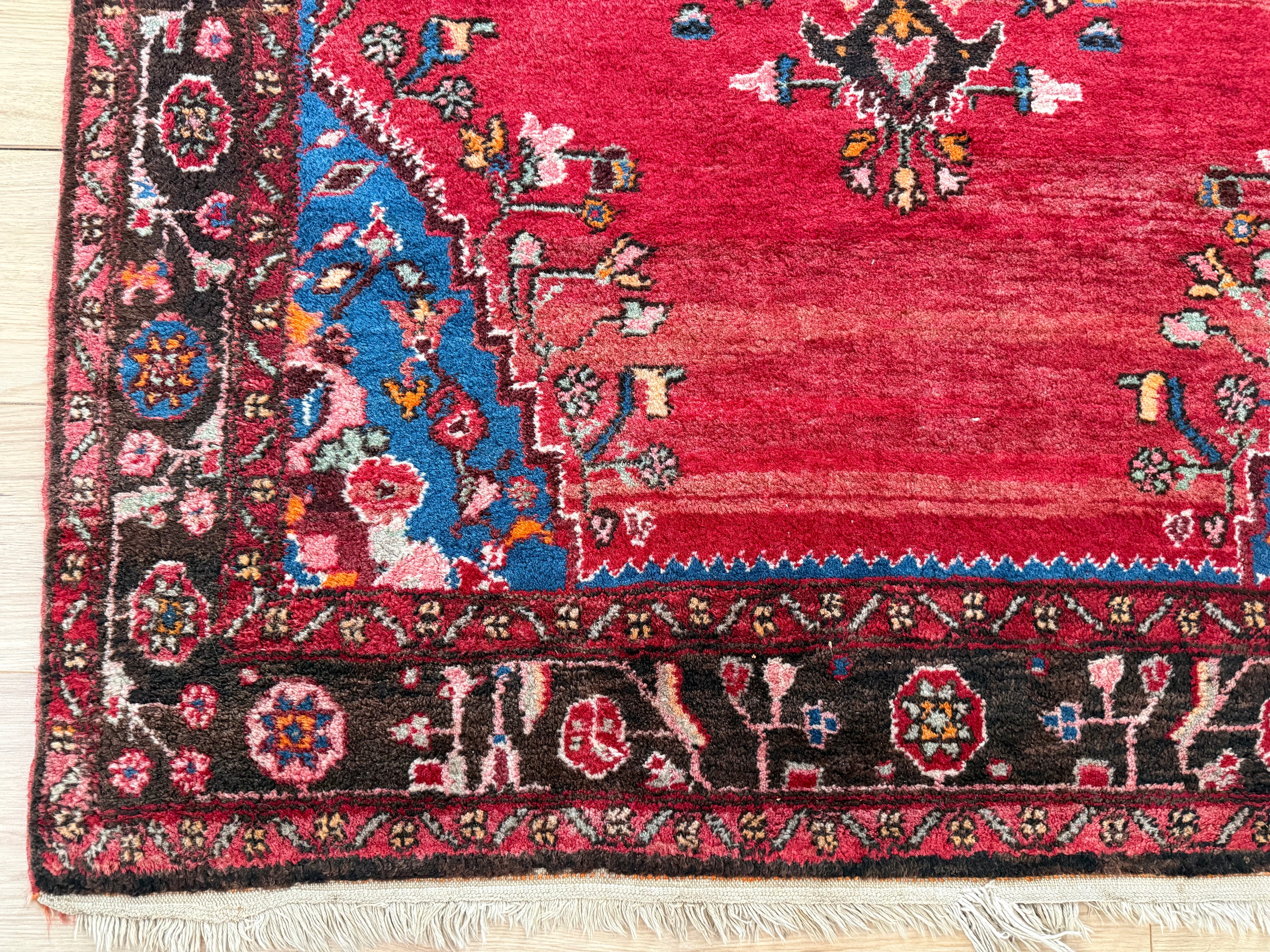 Handgeknoopt vintage Oosters tapijt – Heris-stijl – ca. 206 × 130 cm