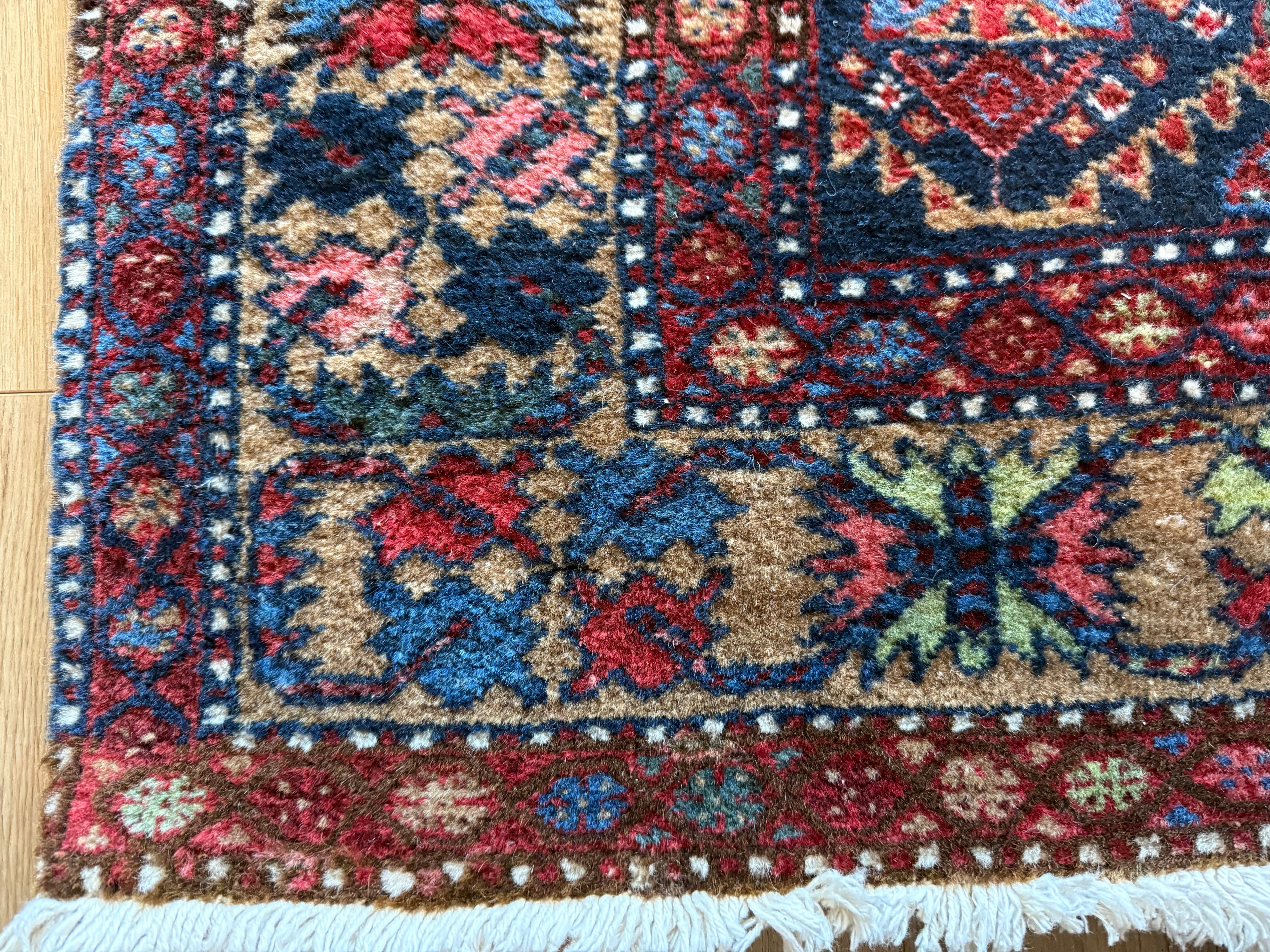 Handgeknoopt vintage tapijt – Heriz stijl – ca. 334 × 89 cm