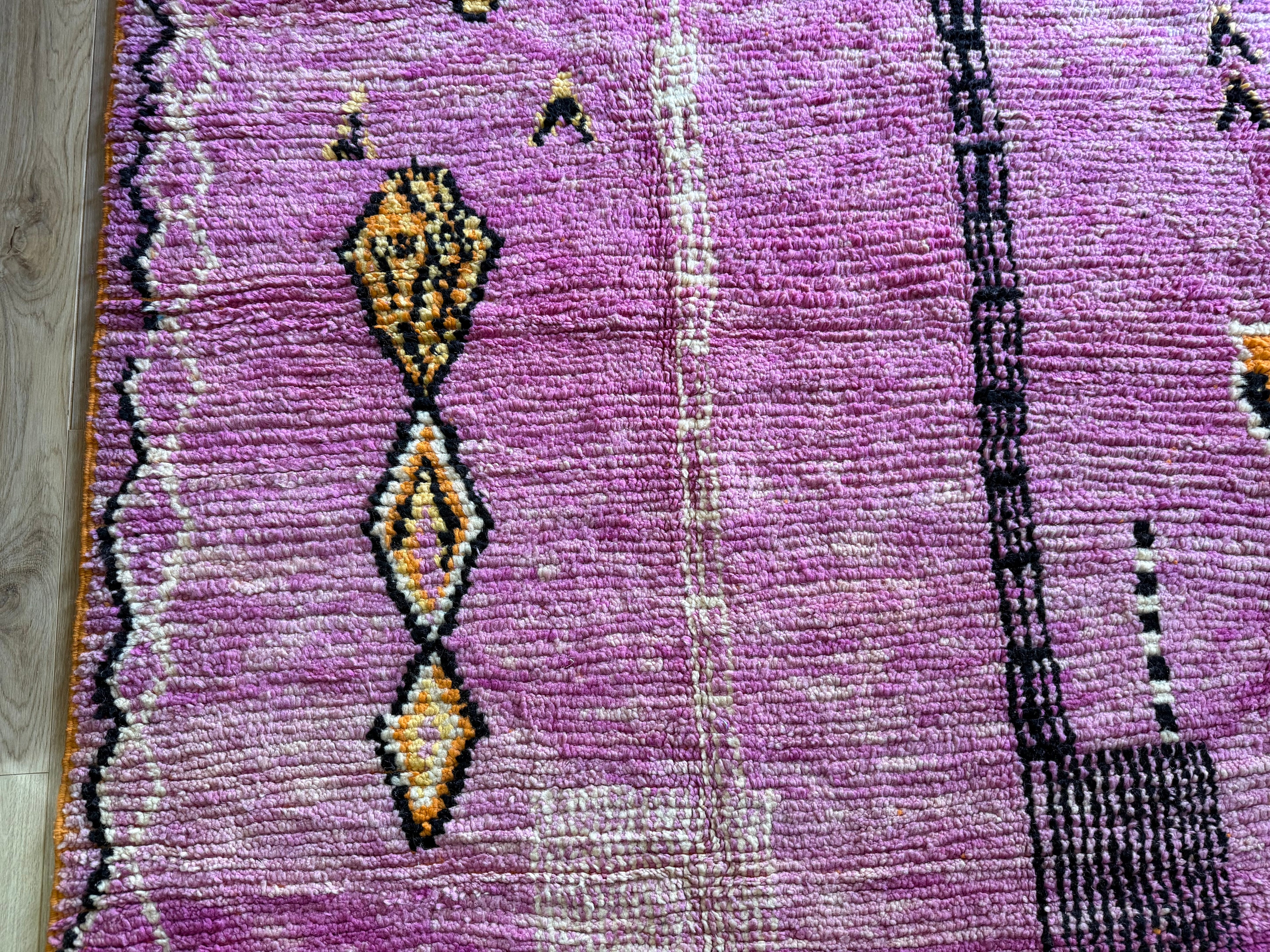 Handgeknoopt vintage Berber tapijt – ca. 308 × 200 cm