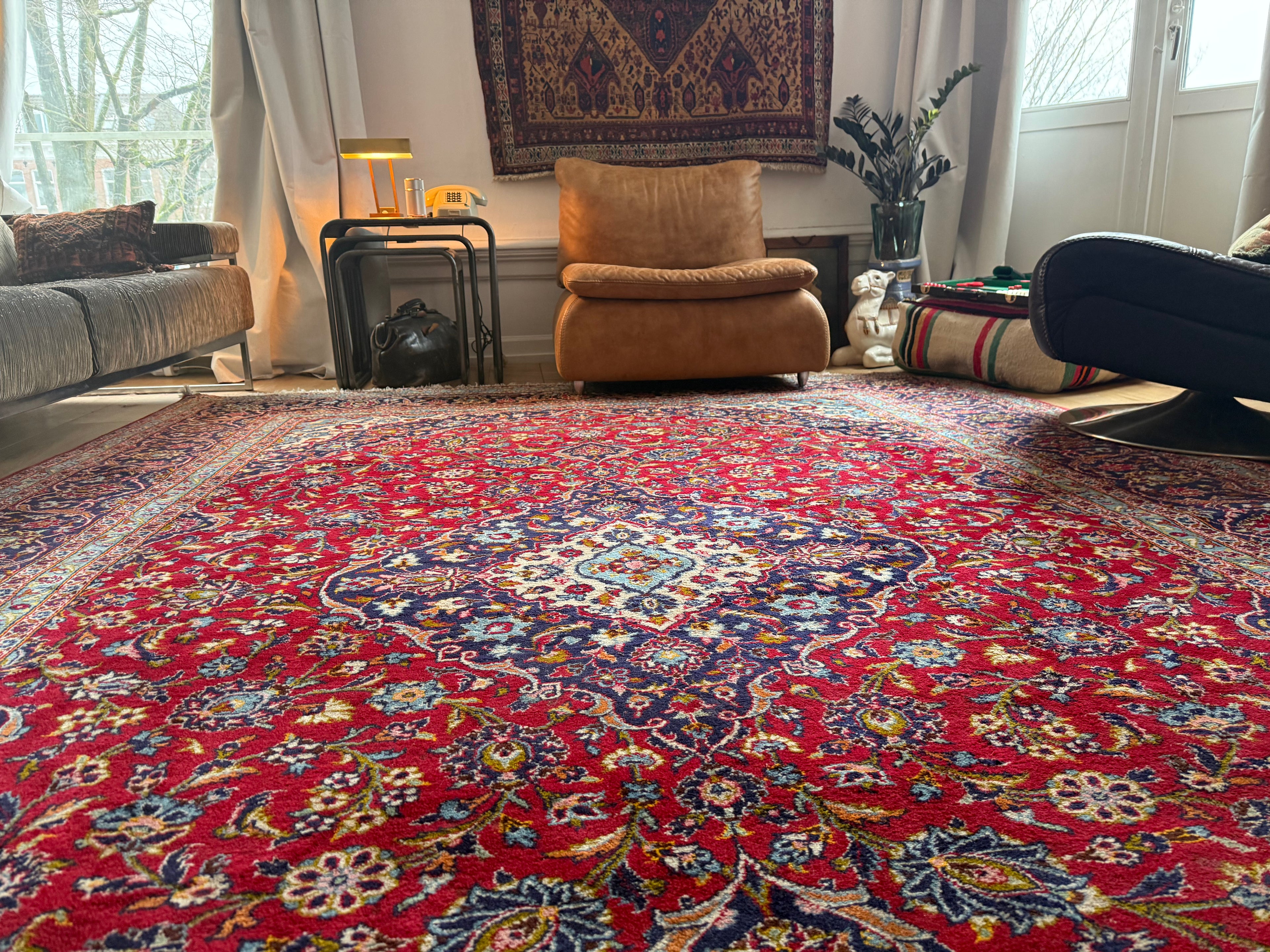 Monumentaal handgeknoopt vintage tapijt – 365 × 249 cm