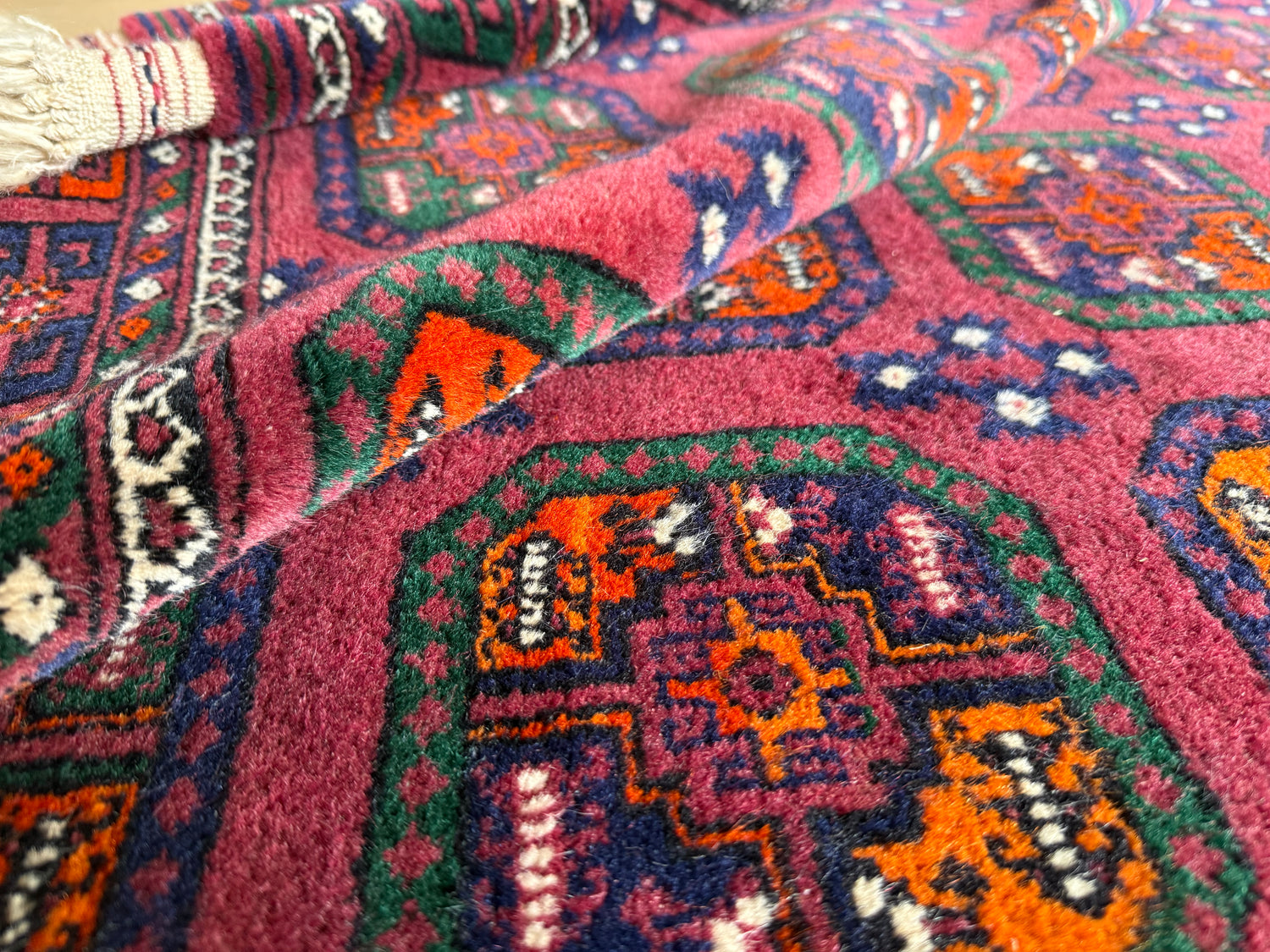 GEREINIGD Alfombra Bochara pakistaní anudada a mano 285×183 cm