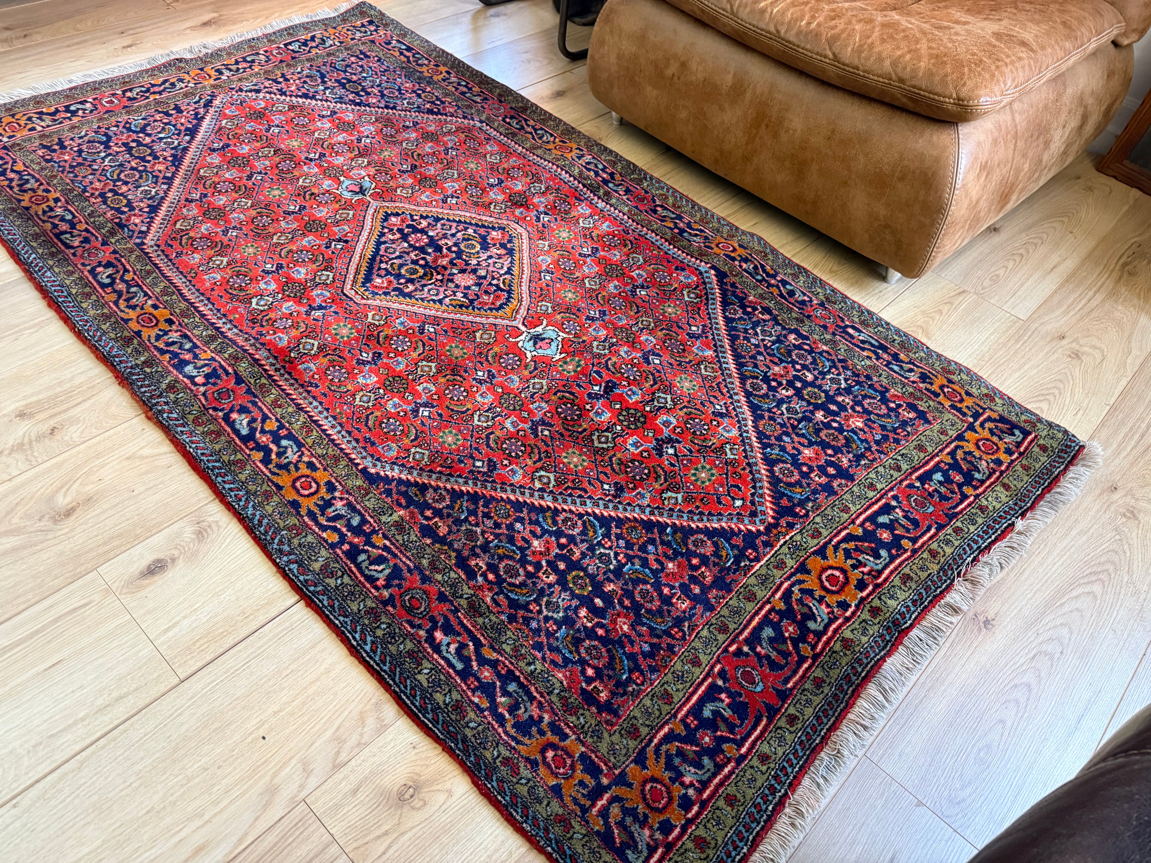 Vintage klassiek handgeknoopt tapijt – ca. 192 × 106 cm