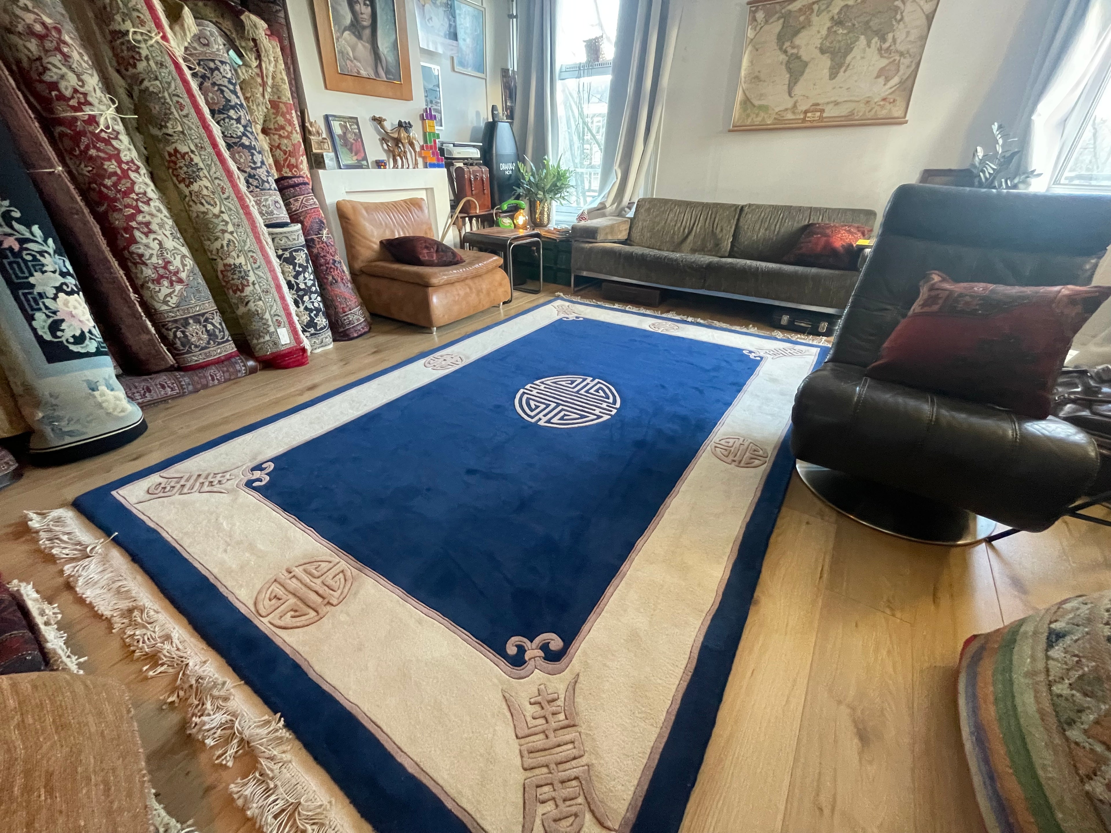 Chinees handgeknoopt tapijt – ca. 320 × 196 cm