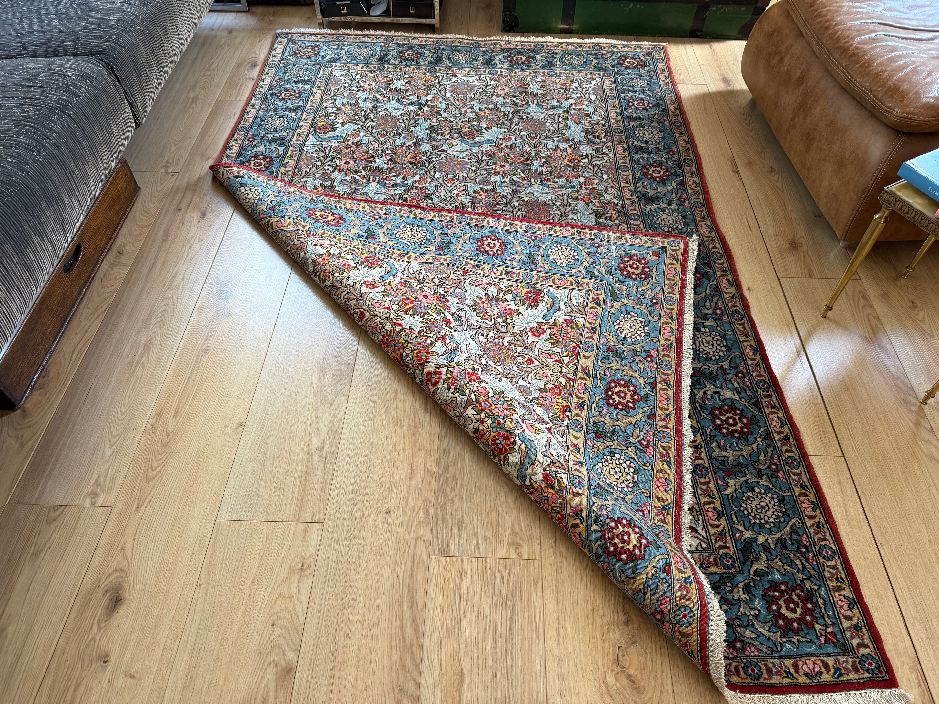 Hand-knotted vintage carpet in Ghom style – 212 × 138 cm