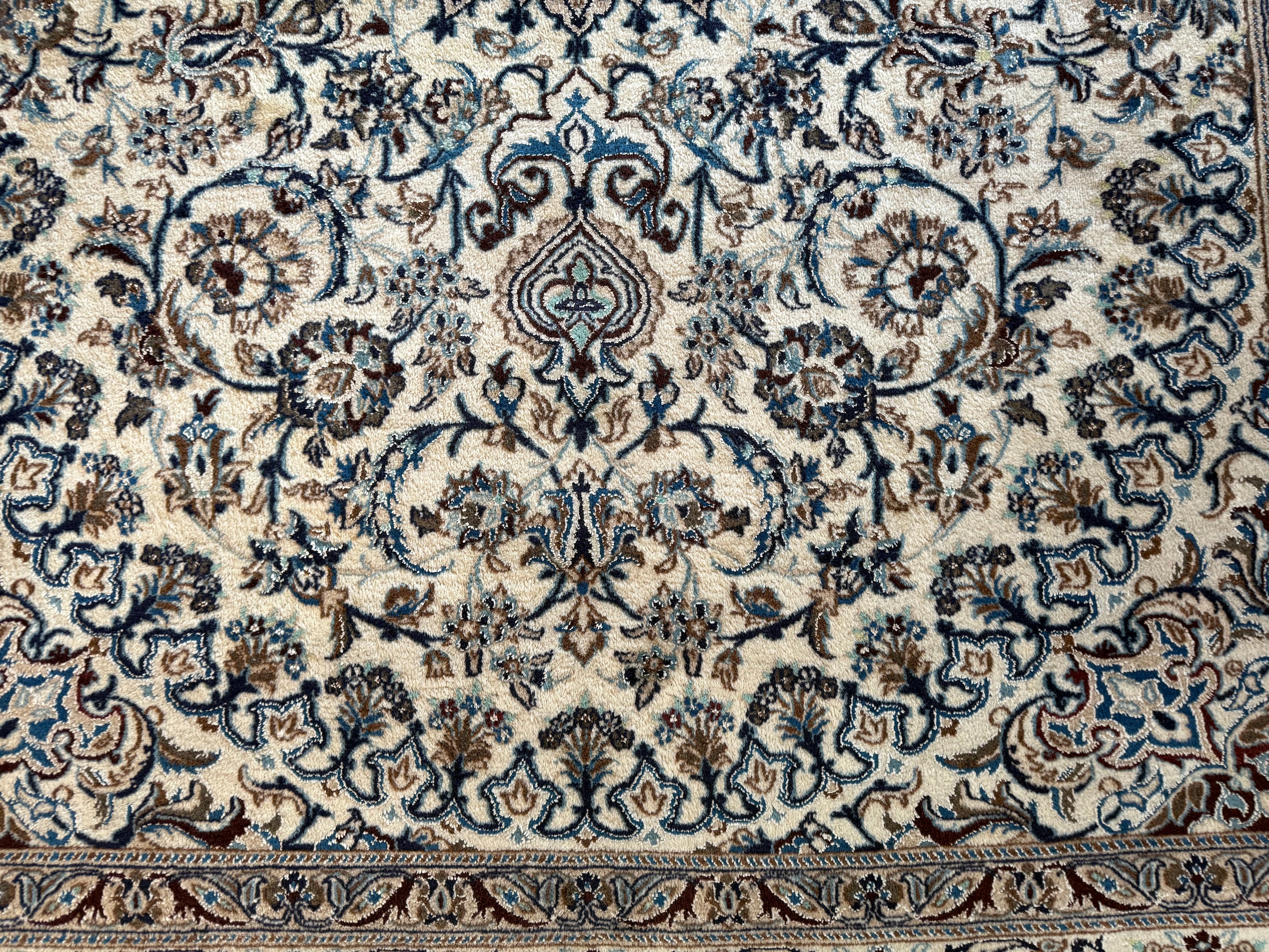 Hand-knotted vintage oriental Nain rug – approx. 245 × 345 cm