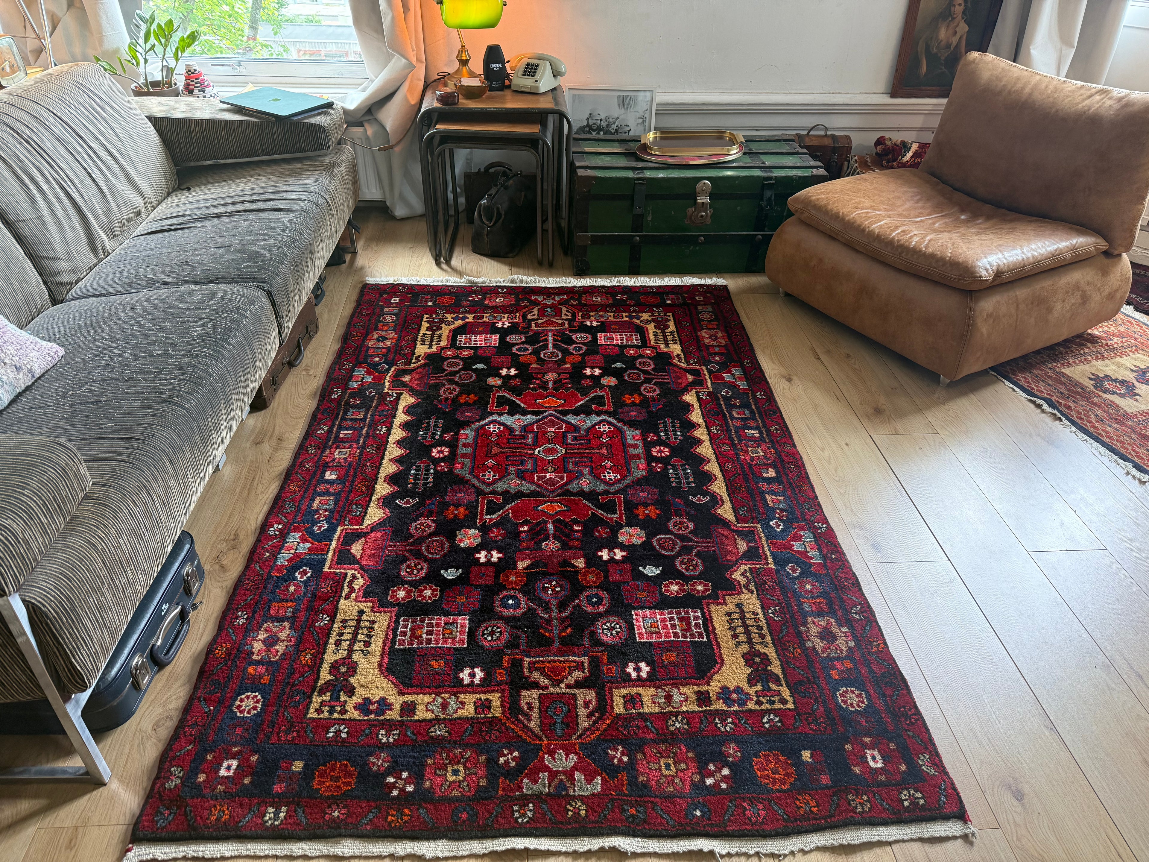 Handgeknoopt vintage tapijt – ca. 209 × 133 cm