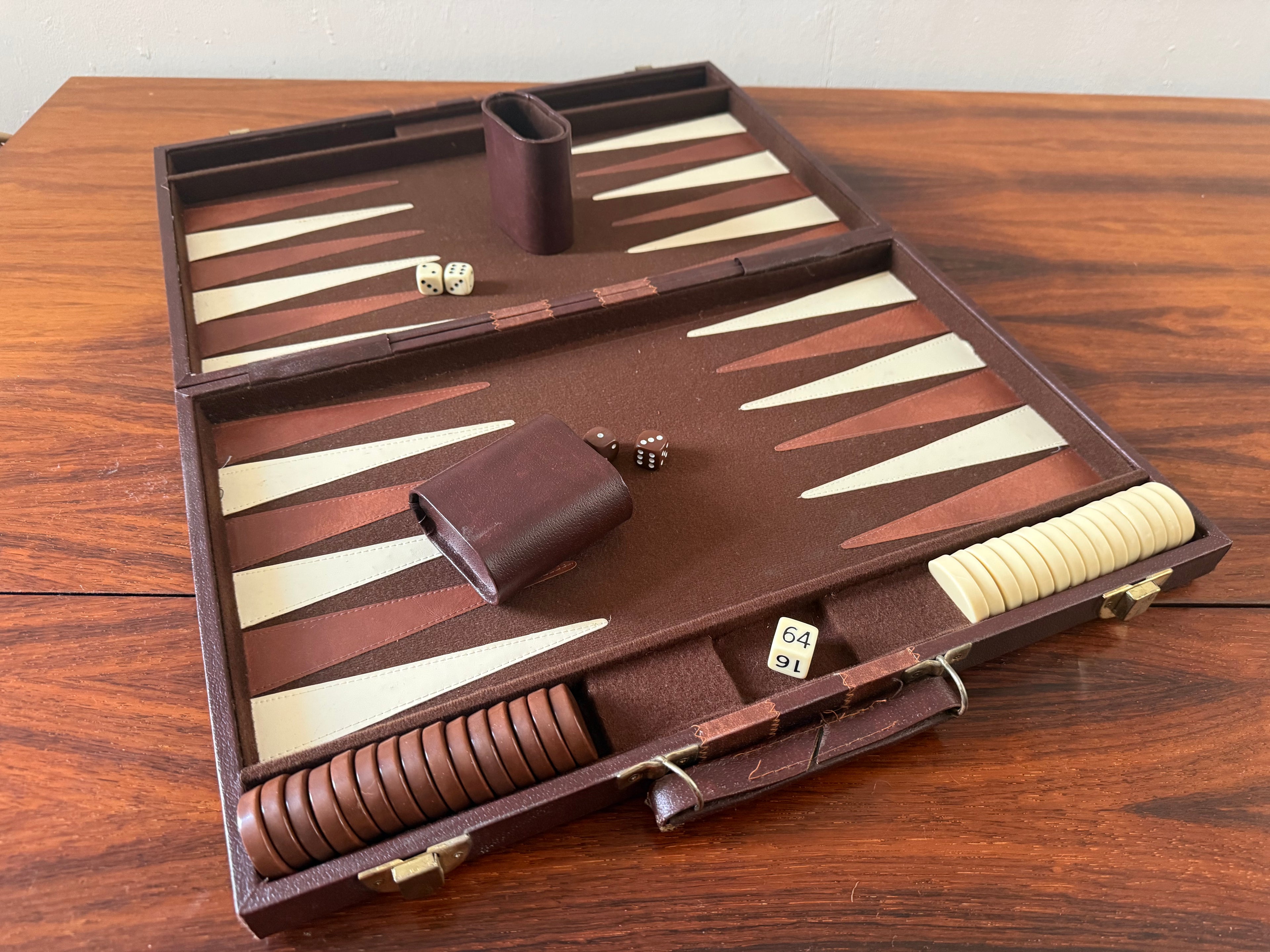 Vintage Backgammon Set Years 80 (1981) Retro Executive Briefcase