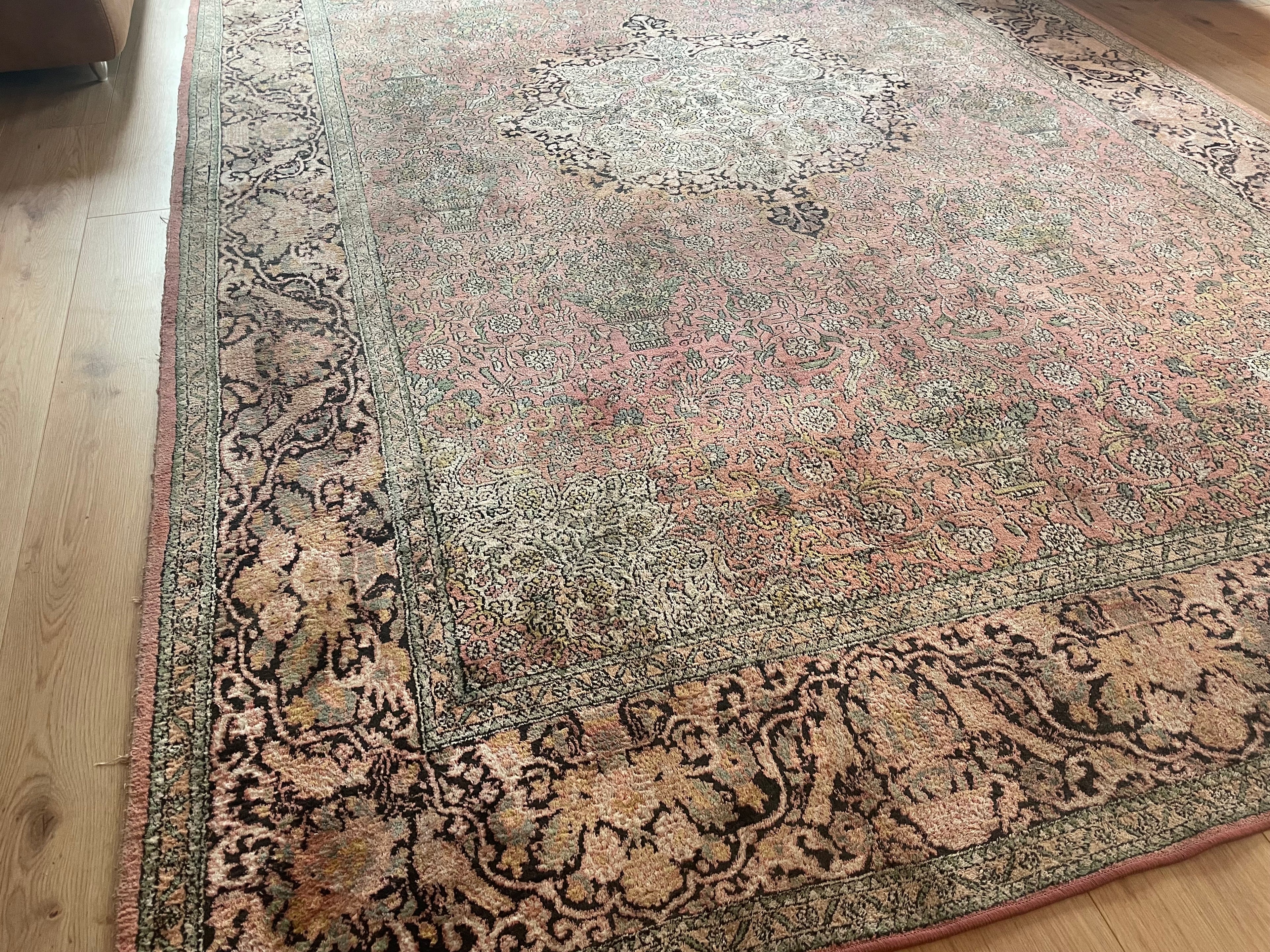 Hand-knotted vintage Kashmir carpet – approx. 325 × 216 cm