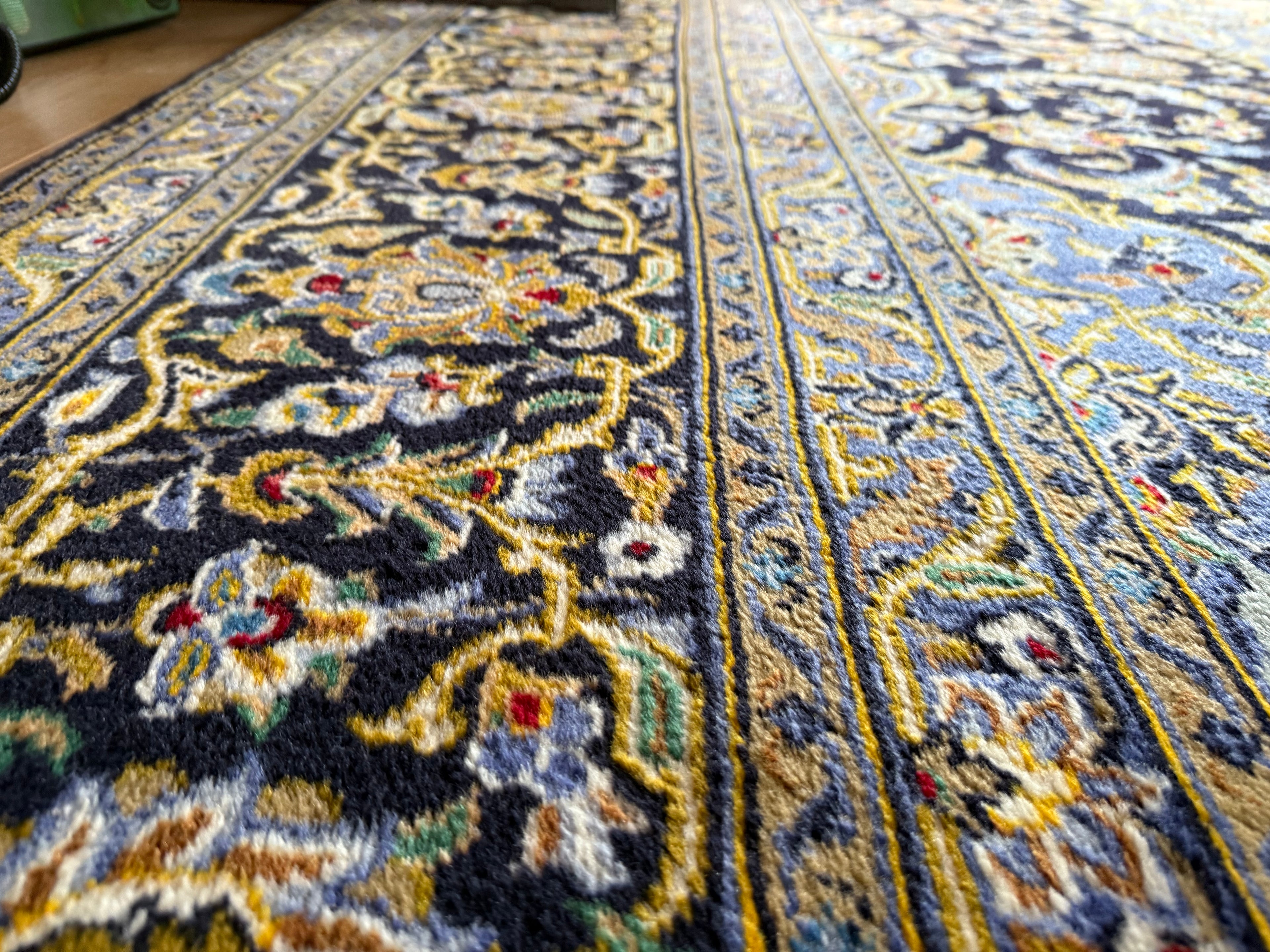 XL vintage medaillon tapijt in nachtblauw & lichtblauw – ca. 408×295 cm