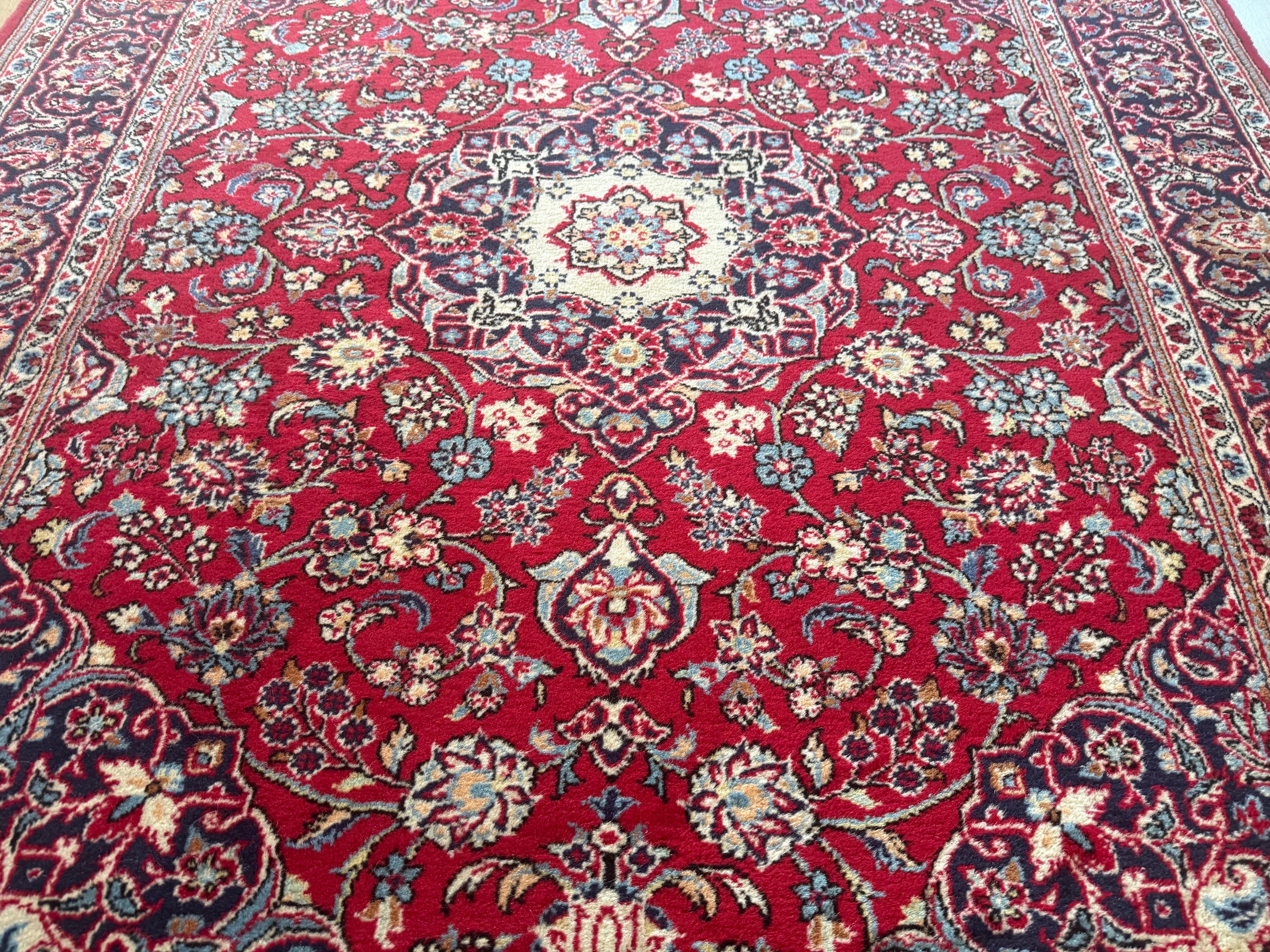 Hand-knotted vintage carpet – 202 × 152 cm