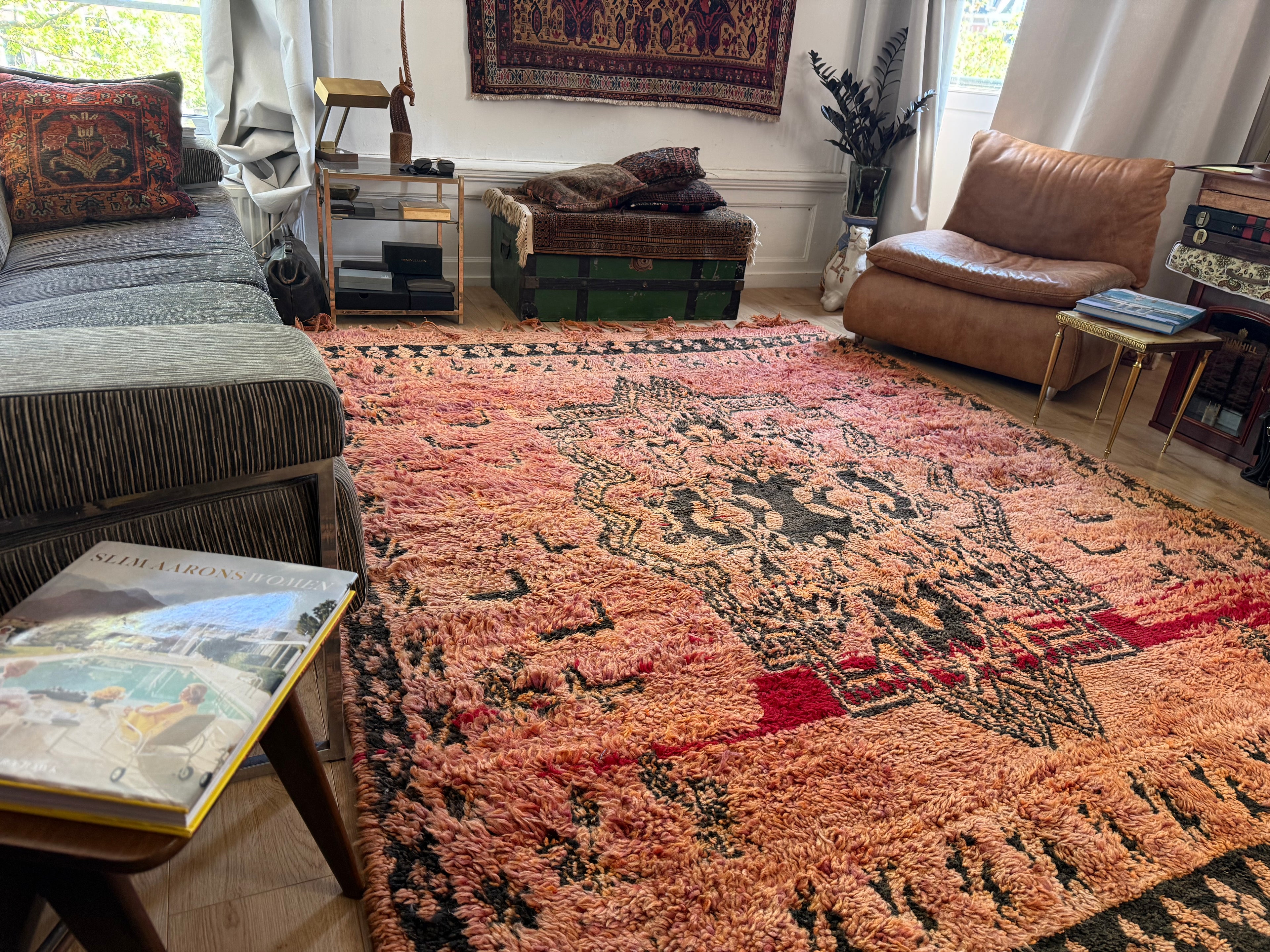 Vintage Moroccan Berber Rug in Salmon Pink Wool – 275 × 210 cm