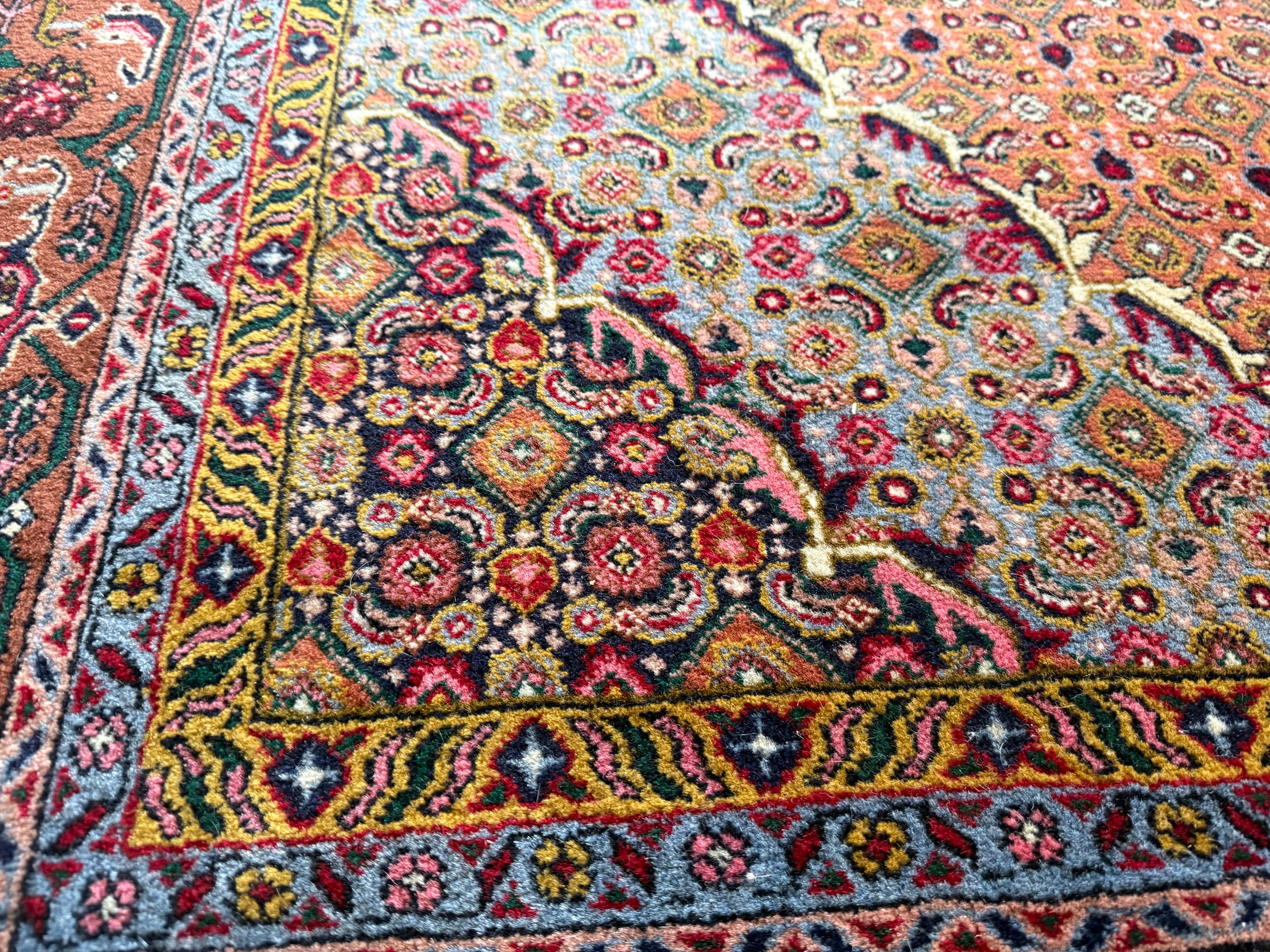 Tapete vintage nó à mão – estilo Bidjar – 310 × 200 cm – padrão Mahi