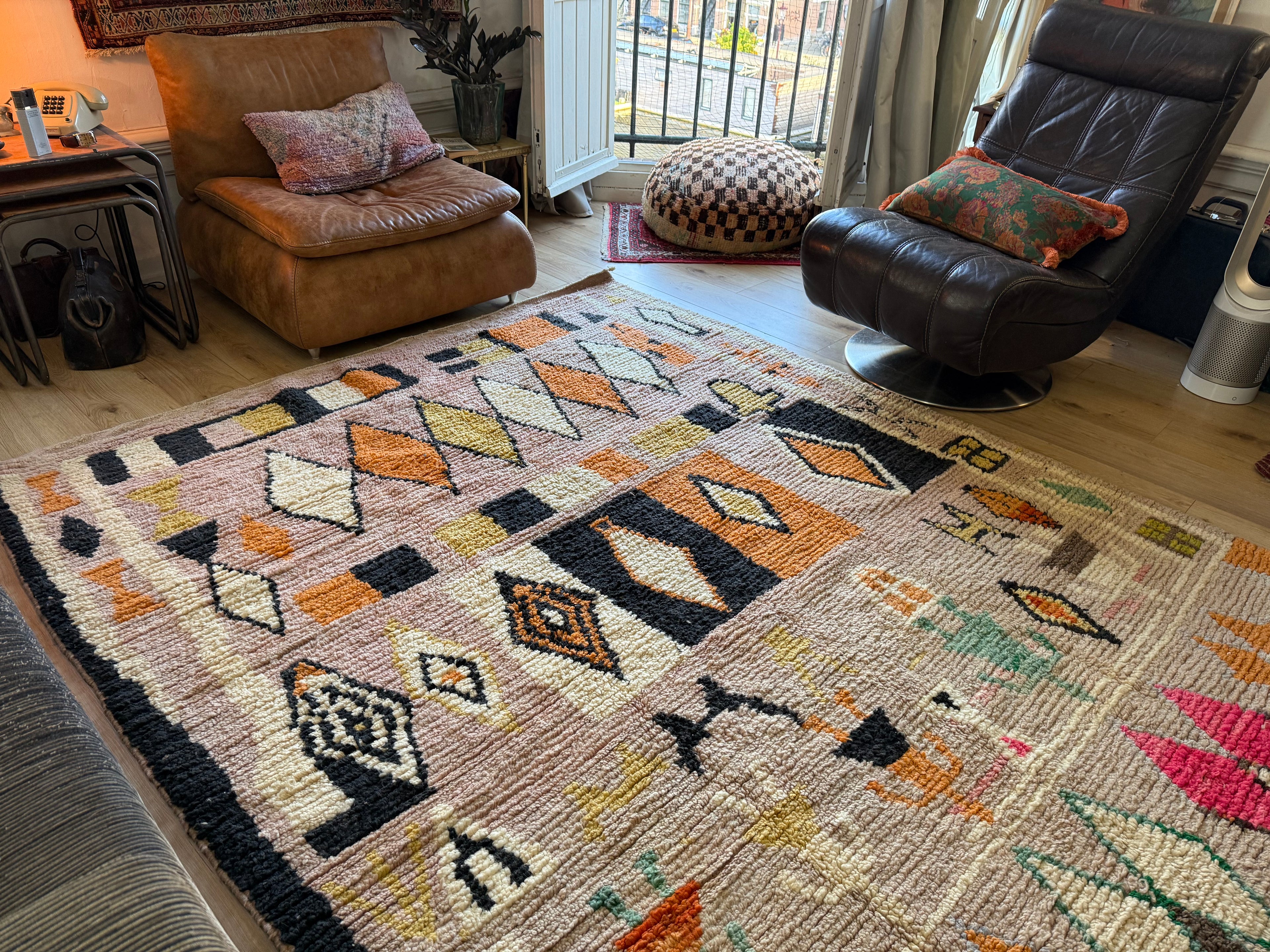 Handgeknoopt Marokkaans vloerkleed – ca. 300 × 200 cm – kleurrijk geometrisch design