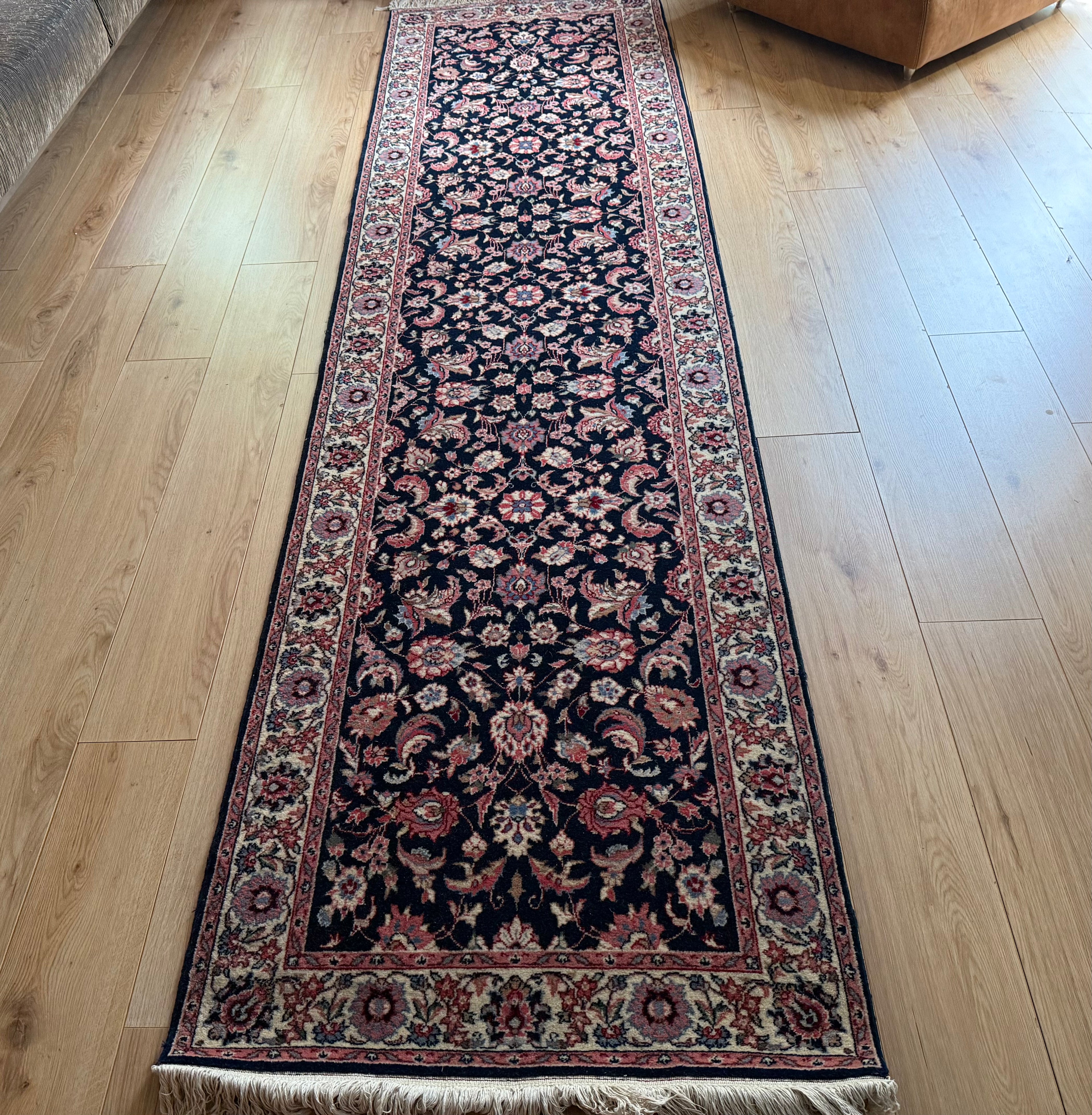 Handgeknoopte vintage loper – ca. 360 × 90 cm