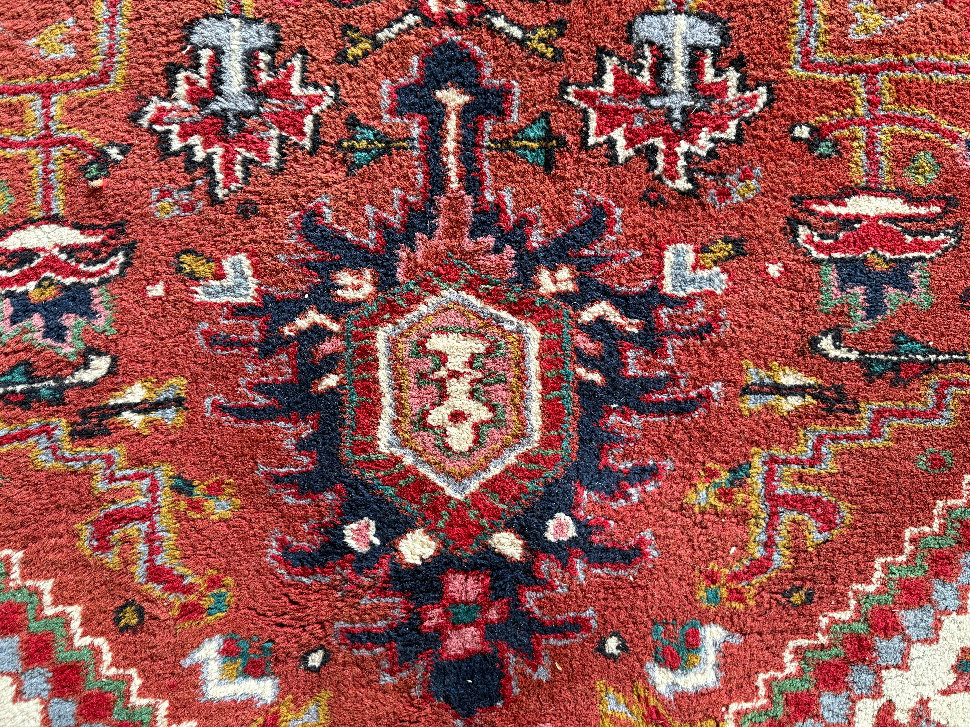 Handgeknoopt vintage tapijt Oosters Heriz design – ca. 340 × 248 cm