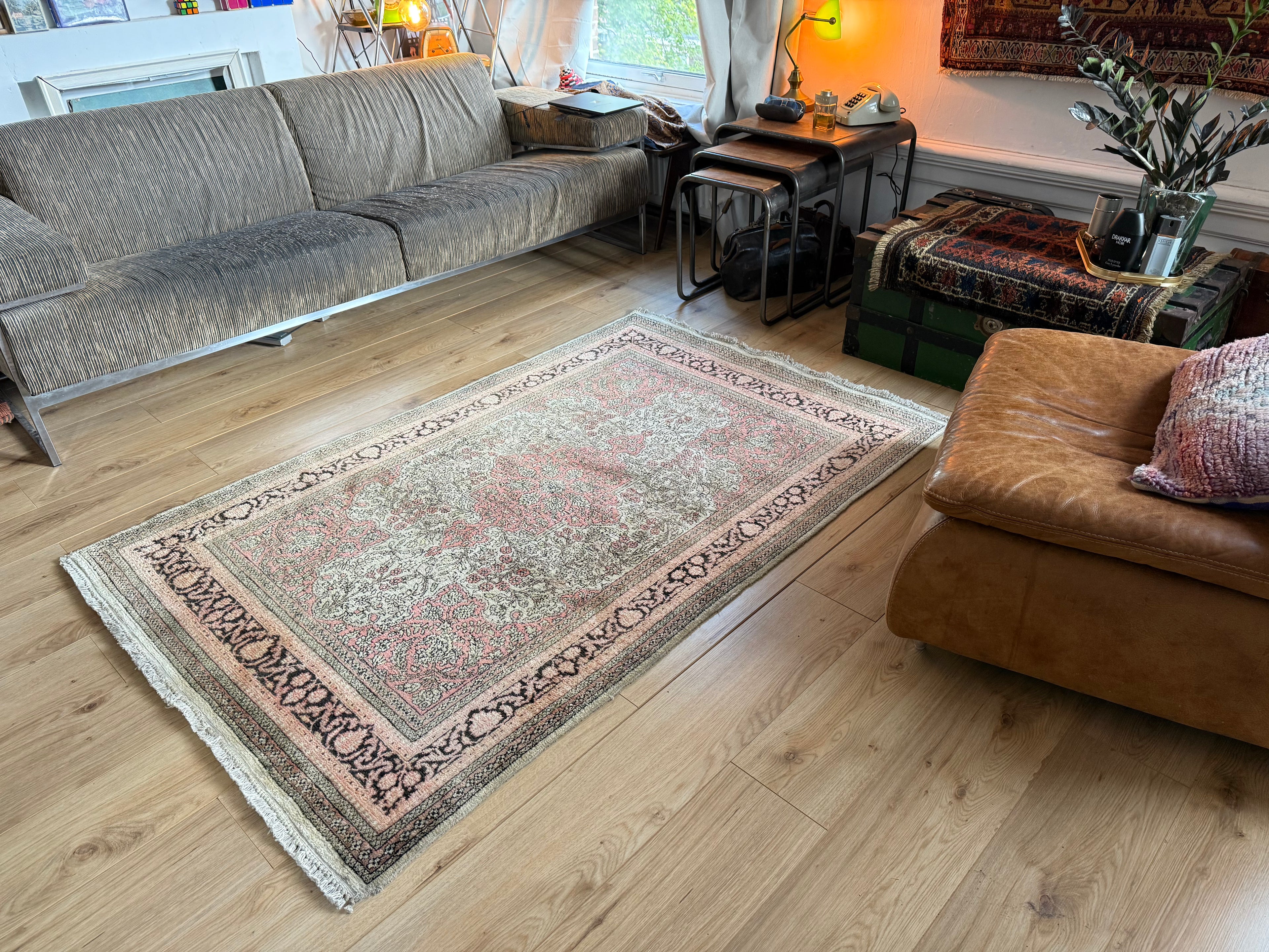 Handgeknoopt vintage tapijt – ca. 191 × 122 cm