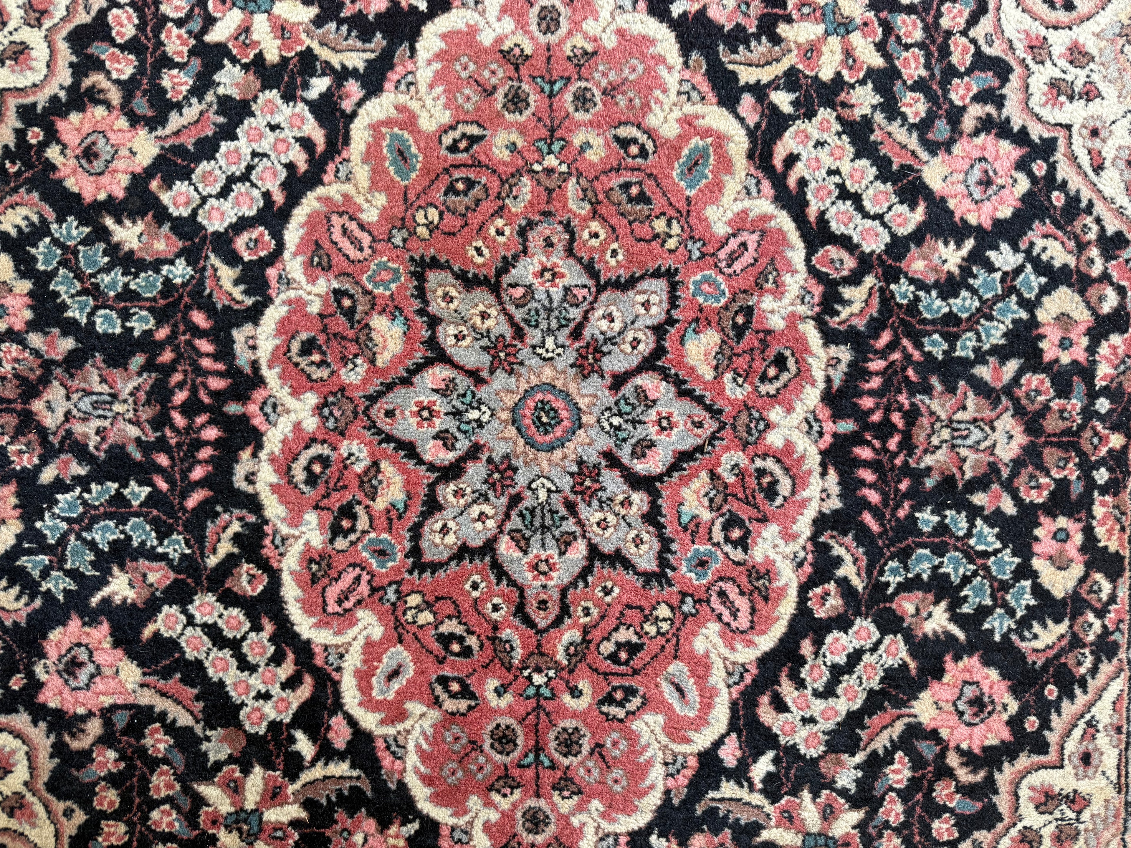 Handgeknoopt vintage tapijt – ca. 193 × 126 cm