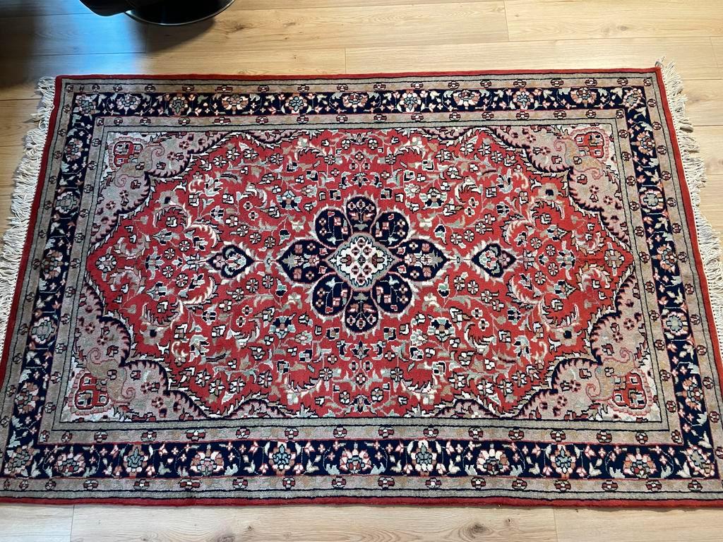 Ongebruikt vintage handgeknoopt Oosters tapijt 237-150