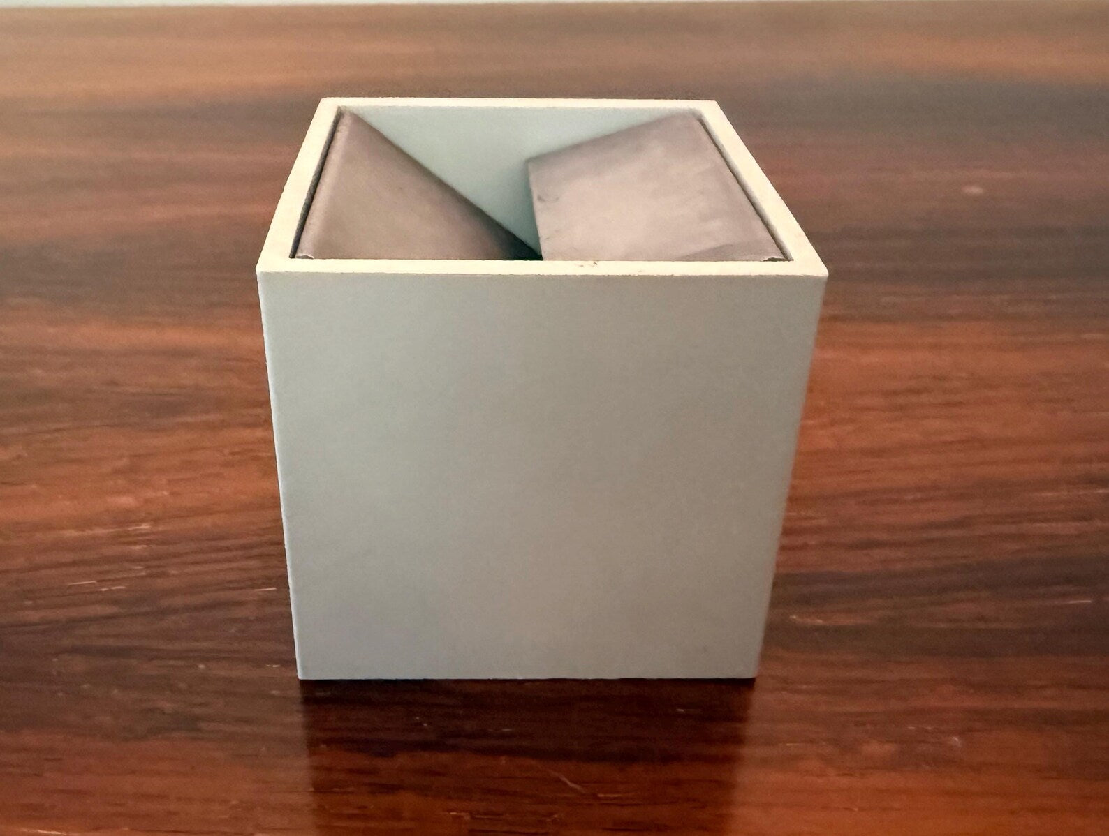 Italian modernist ashtray by Danese Milano – vintage design – cube-shaped ashtray