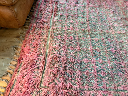 Vintage Marokkaans Berbertapijt – poederroze &amp; salie 290 × 180 cm