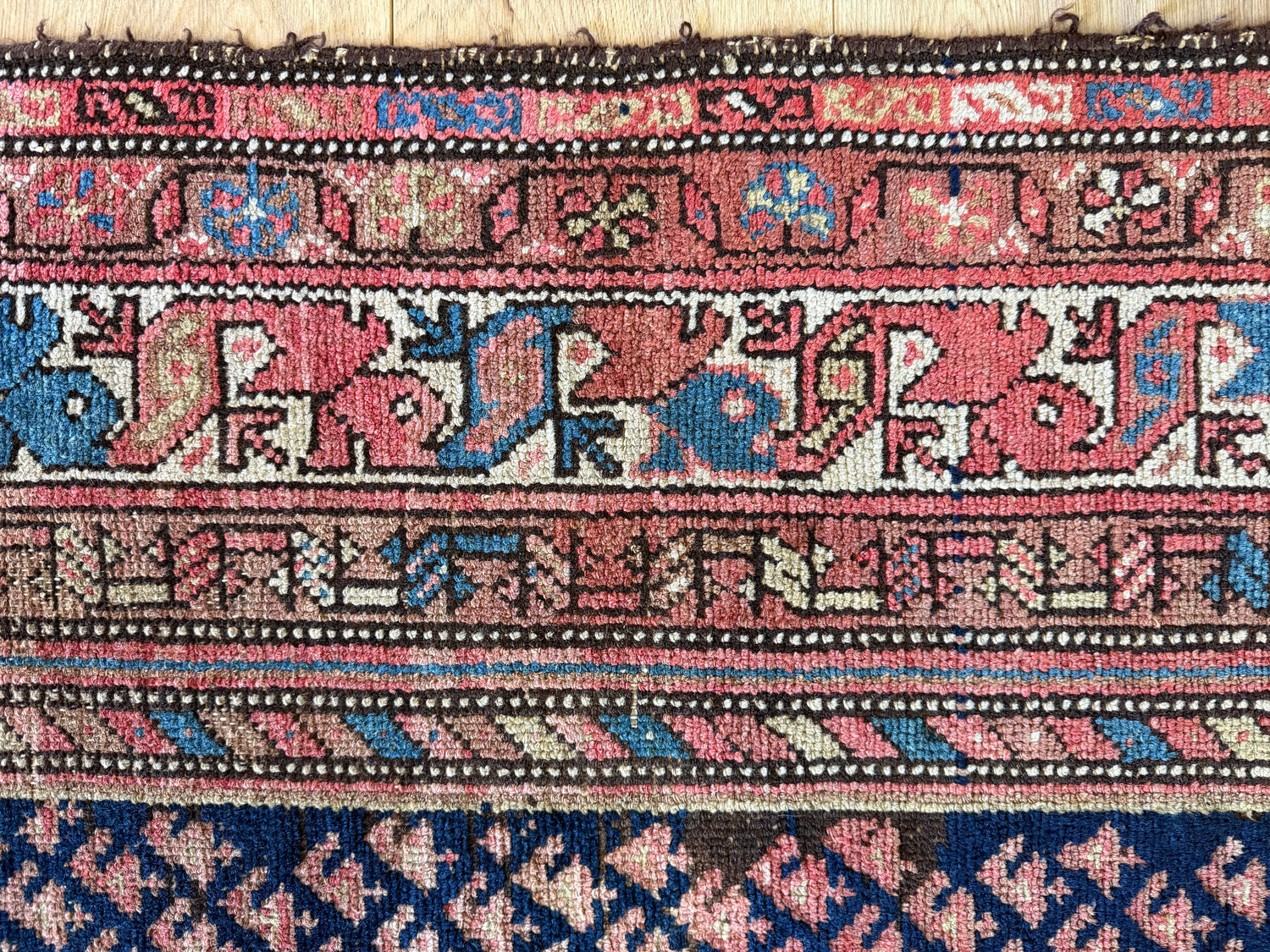 Handgeknoopt vintage ossters tapijt – Malayer-stijl – ca. 210 × 116 cm