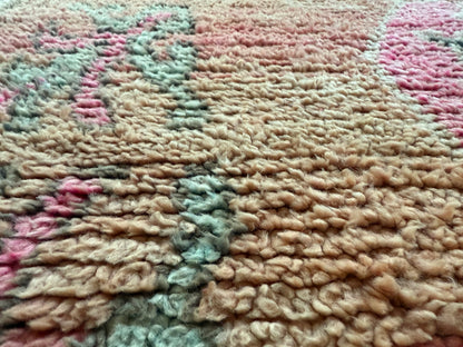 Vintage Marokkaans tapijt – 243 × 148 cm