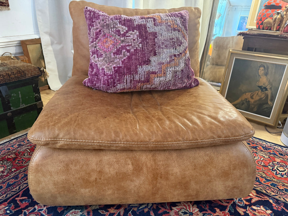 Coussin fait main en tapis marocain vintage – env. 60 × 40 cm